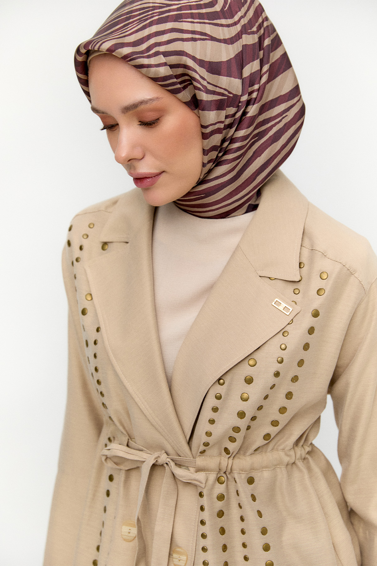 Metal Aksesuarlı Ceket, Tesettür Giyim