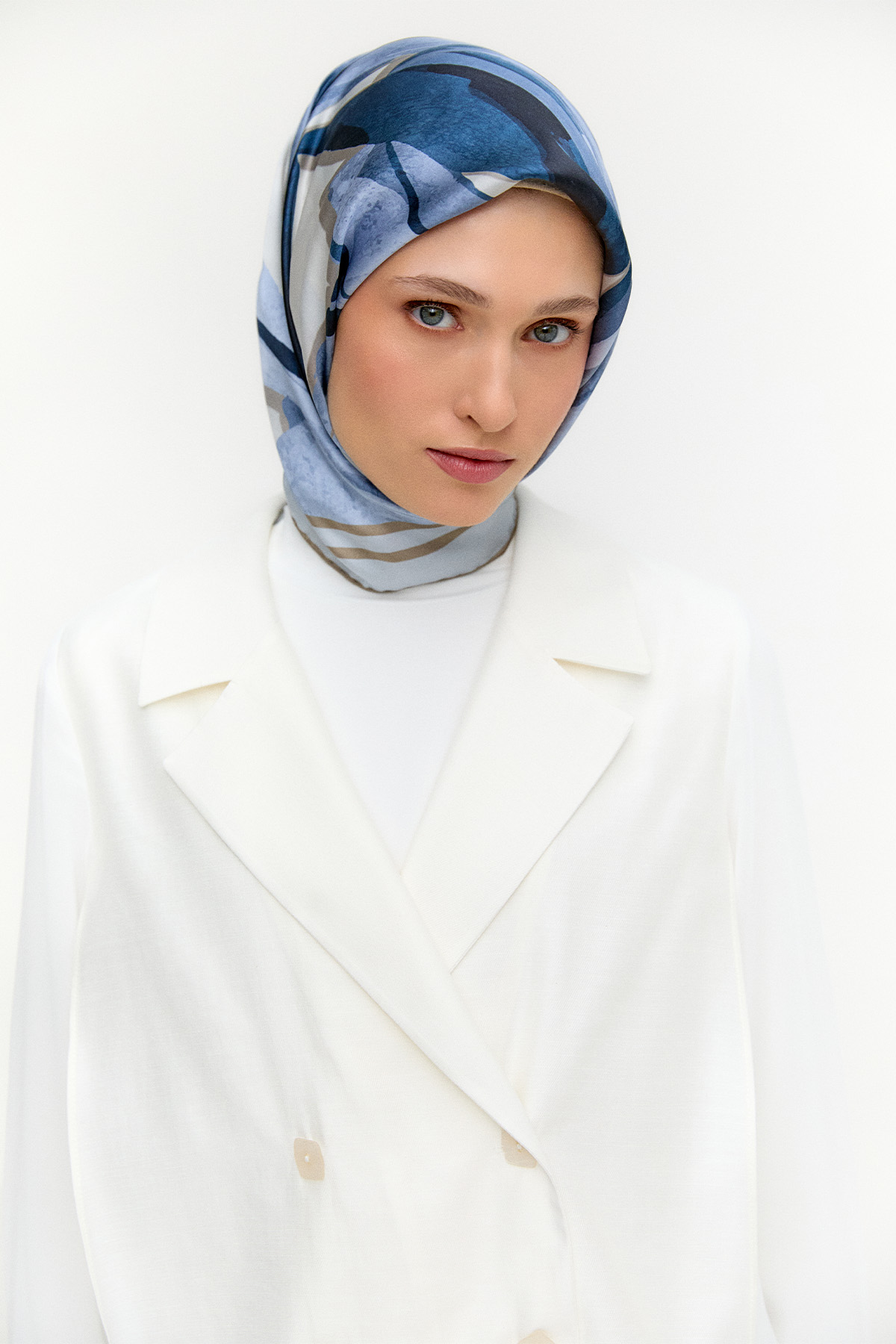 Kruvaze Şifon Detaylı Ceket, Tesettür Giyim