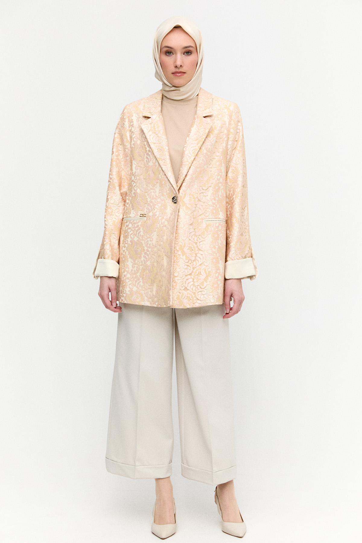 Çiçek Motifli Dantel Ceket, Tesettür Giyim