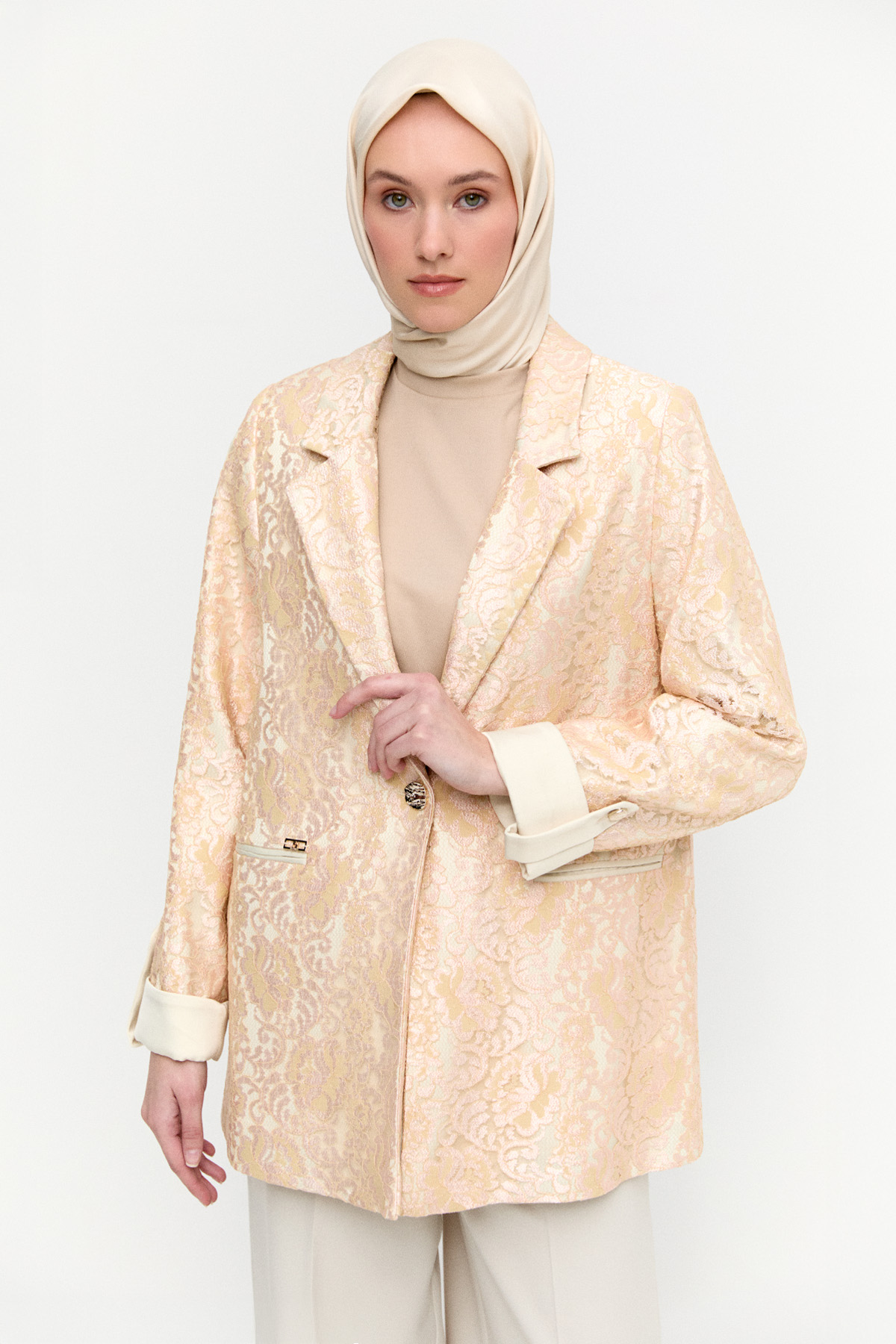 Çiçek Motifli Dantel Ceket, Tesettür Giyim