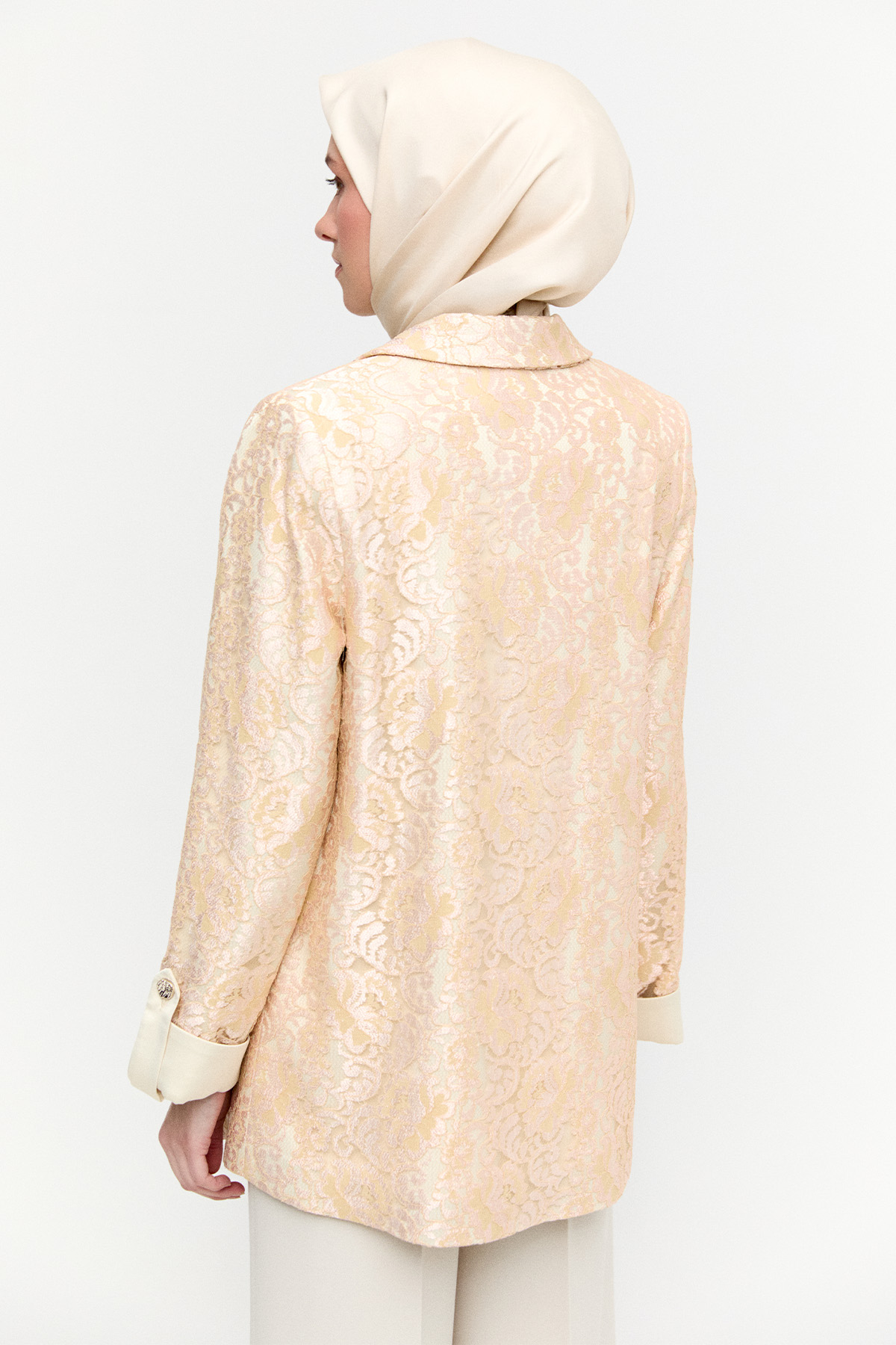 Çiçek Motifli Dantel Ceket, Tesettür Giyim