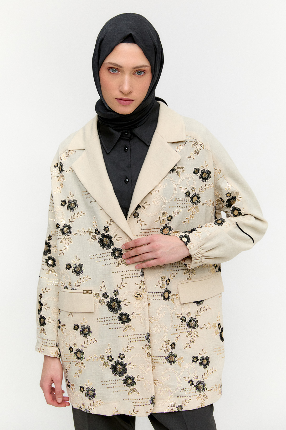 Çiçek Desenli Blazer Ceket, Tesettür Giyim