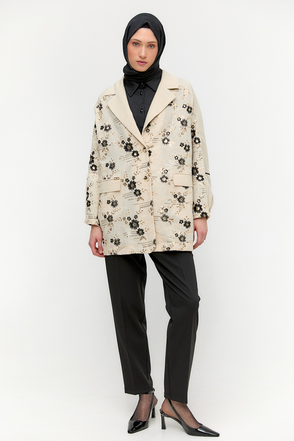 Çiçek Desenli Blazer Ceket, Tesettür Giyim