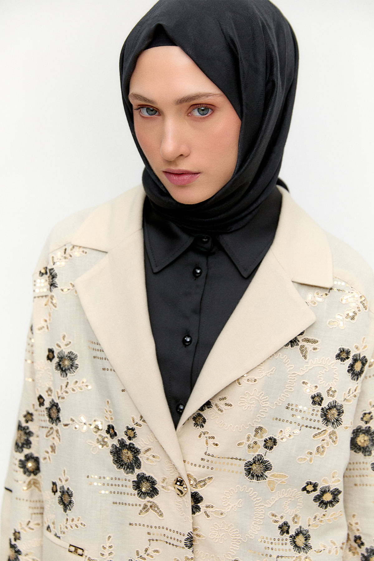 Çiçek Desenli Blazer Ceket, Tesettür Giyim