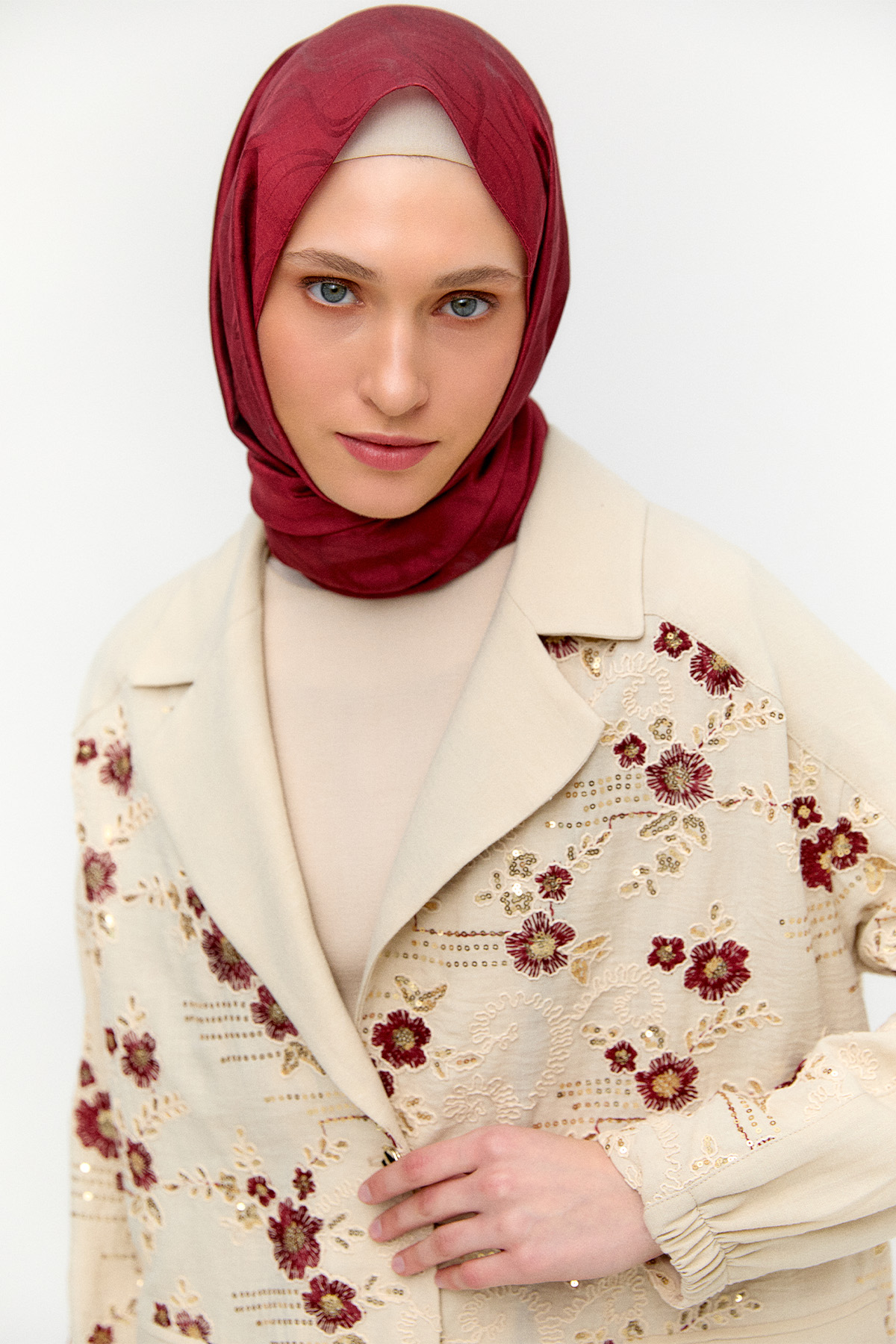 Çiçek Desenli Blazer Ceket, Tesettür Giyim