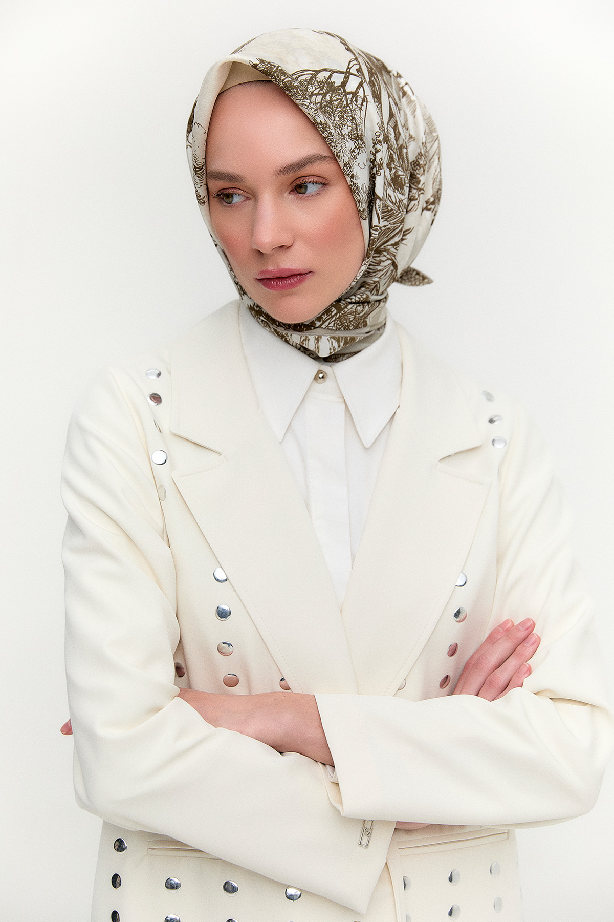 Metal Taşlı Blazer Ceket, Tesettür Giyim