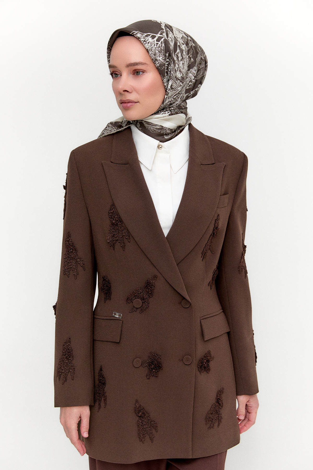 Dantel Aplikeli Blazer Ceket, Tesettür Giyim