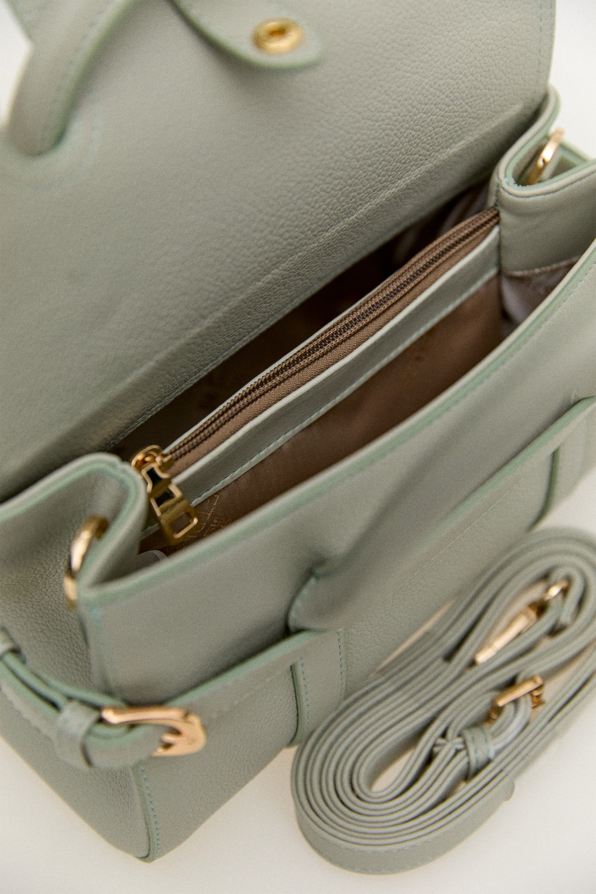 Çıkarılabilir Kapaklı Suni Deri Çanta, Tesettür Giyim