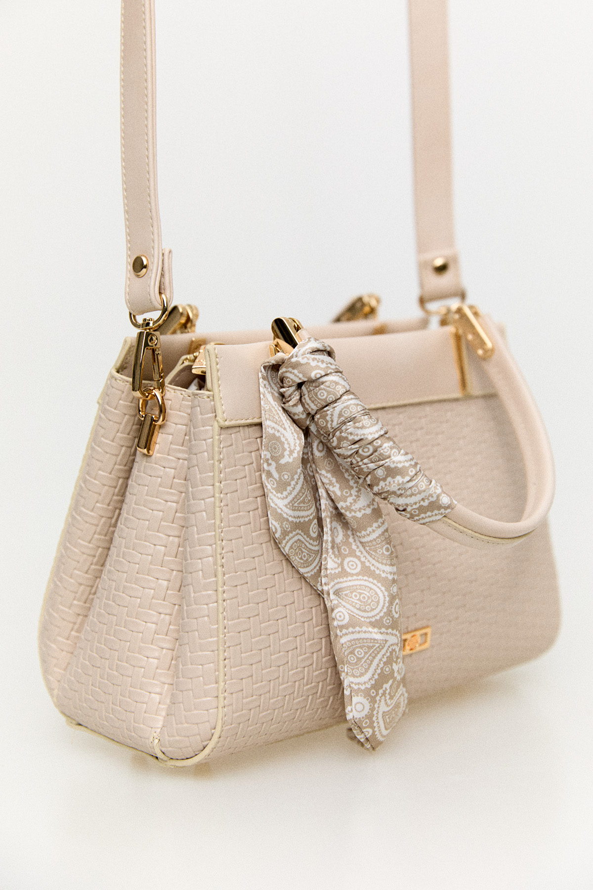 Fular Detaylı Çanta, Tesettür Giyim