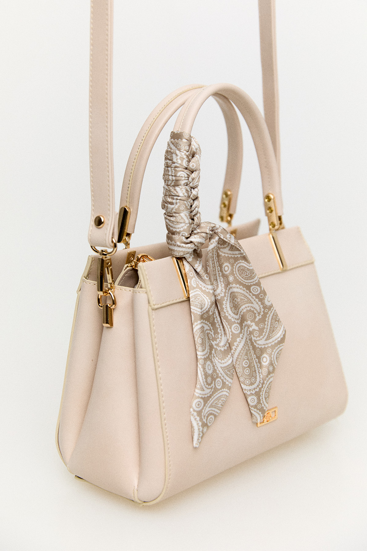 Fular Detaylı Çanta, Tesettür Giyim