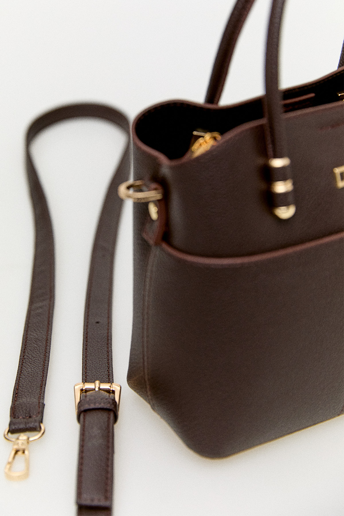 Dokulu Suni Deri Askılı Çanta, Tesettür Giyim