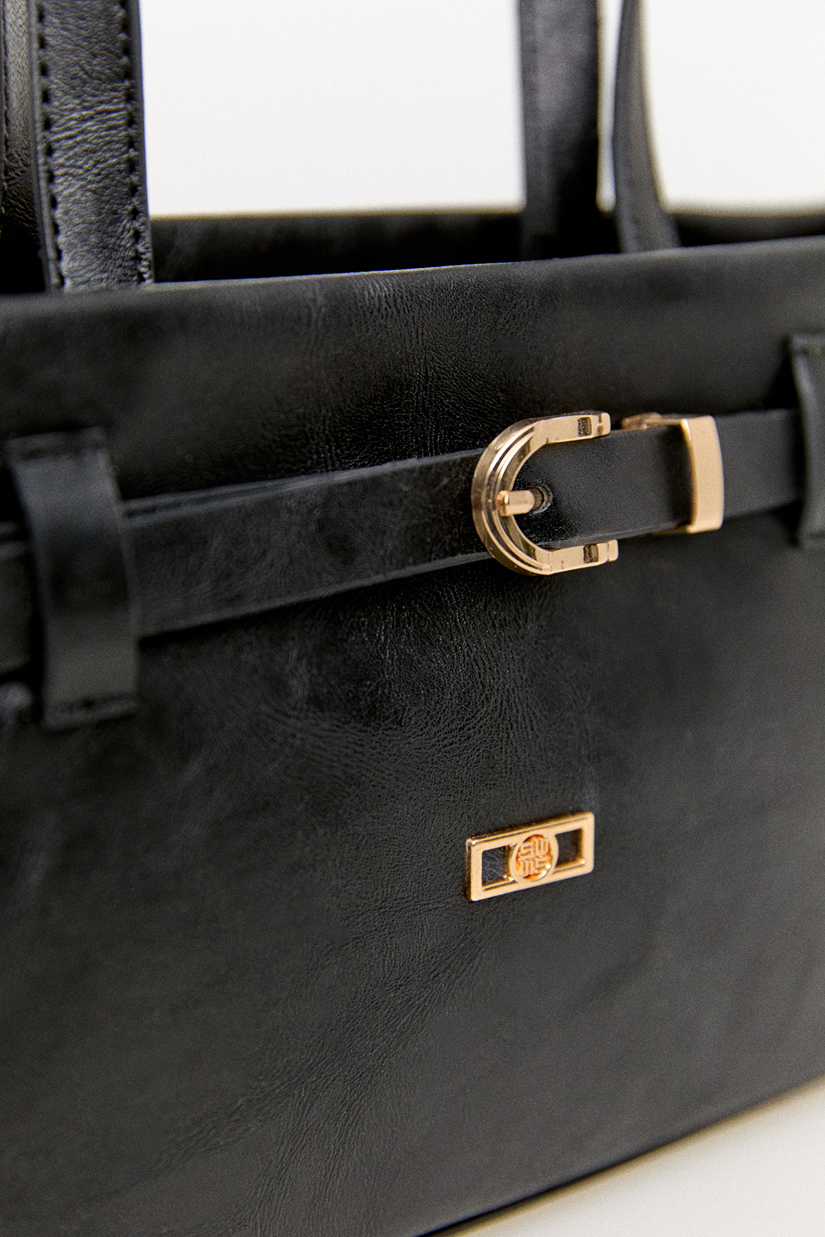 Kemer Detaylı Deri Askılı Çanta, Tesettür Giyim