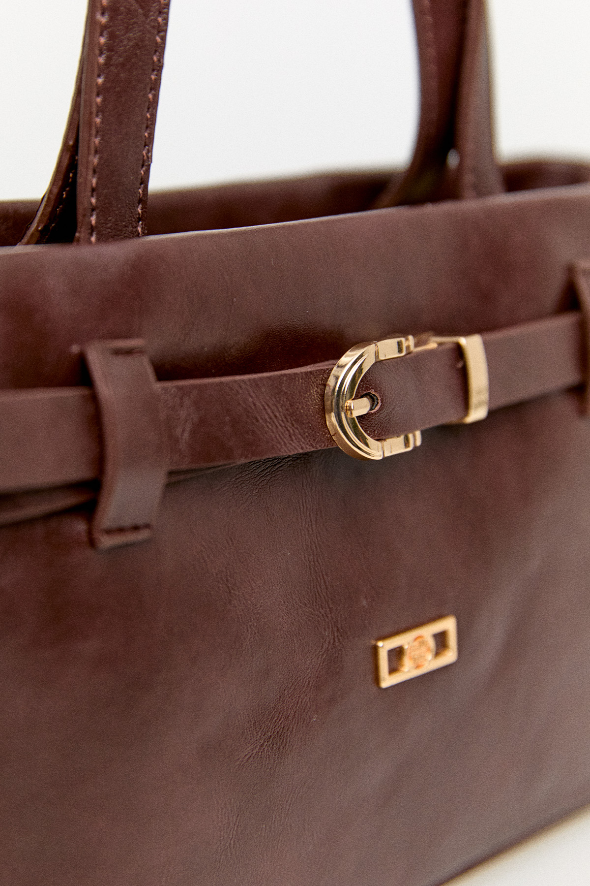 Kemer Detaylı Deri Askılı Çanta, Tesettür Giyim