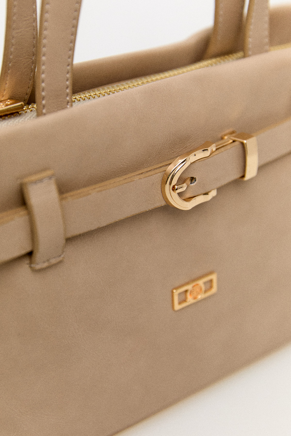 Kemer Detaylı Deri Askılı Çanta, Tesettür Giyim