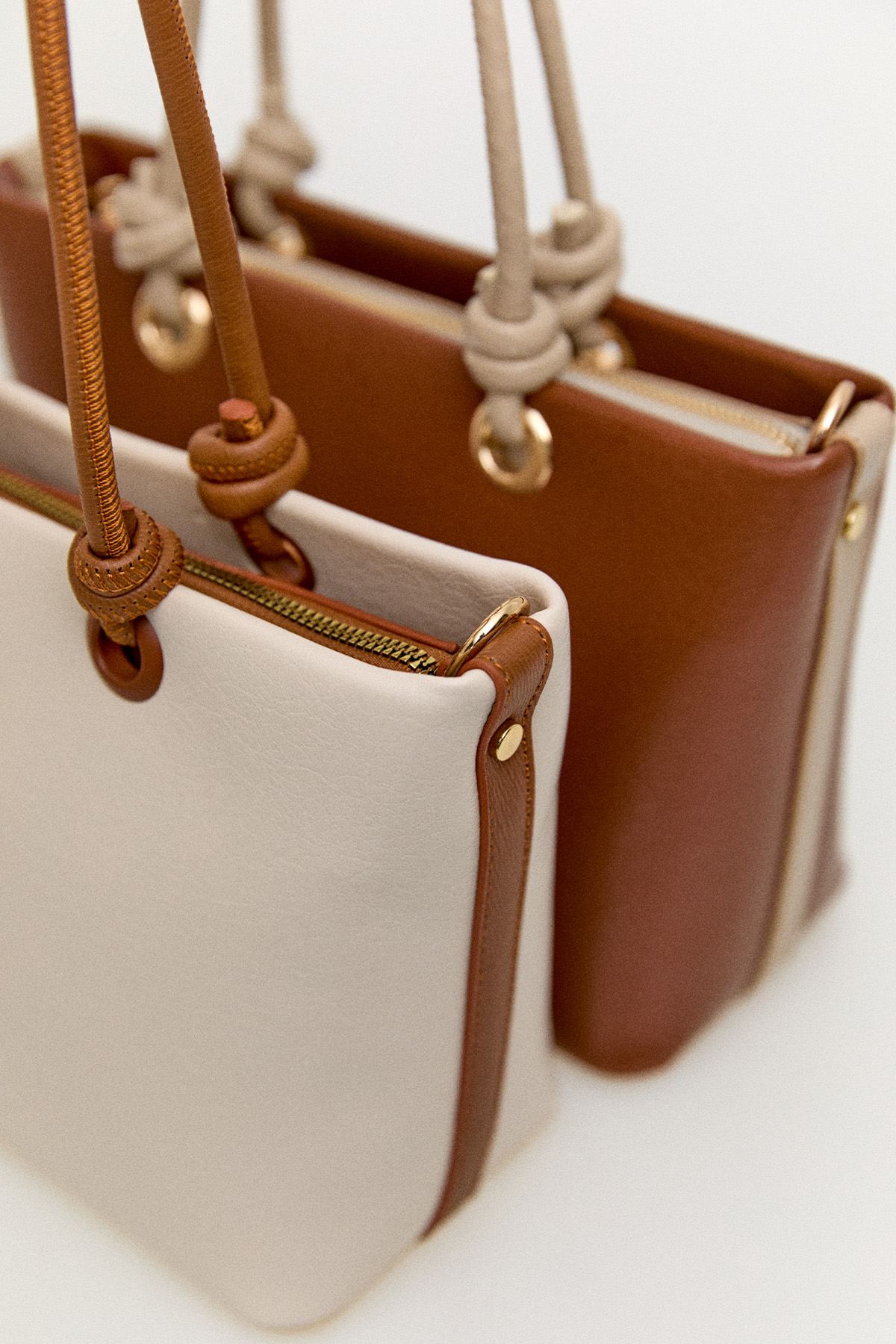 Dokulu Suni Deri Fermuarlı Çanta, Tesettür Giyim