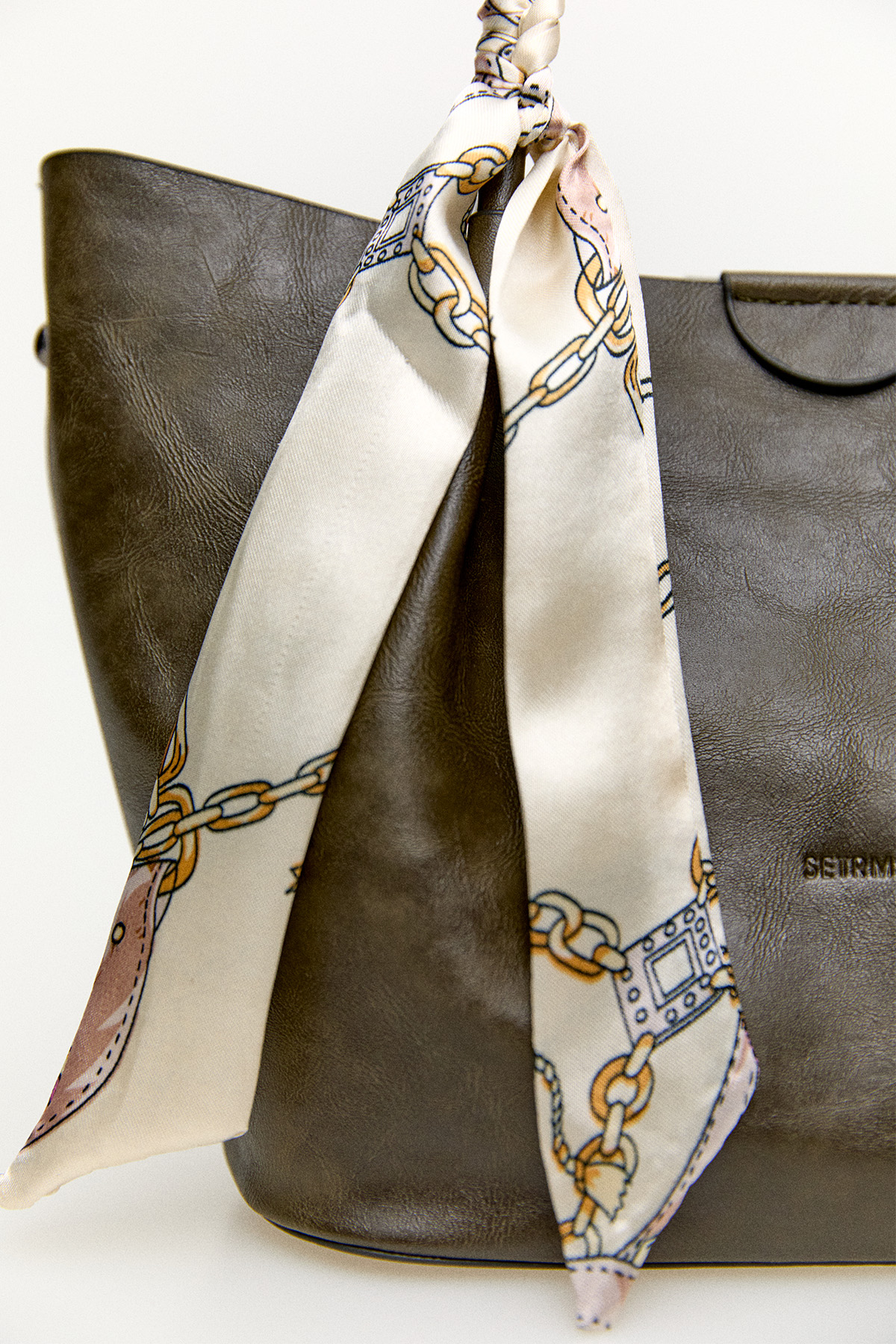 Fularlı Deri Askılı Geniş Çanta, Tesettür Giyim