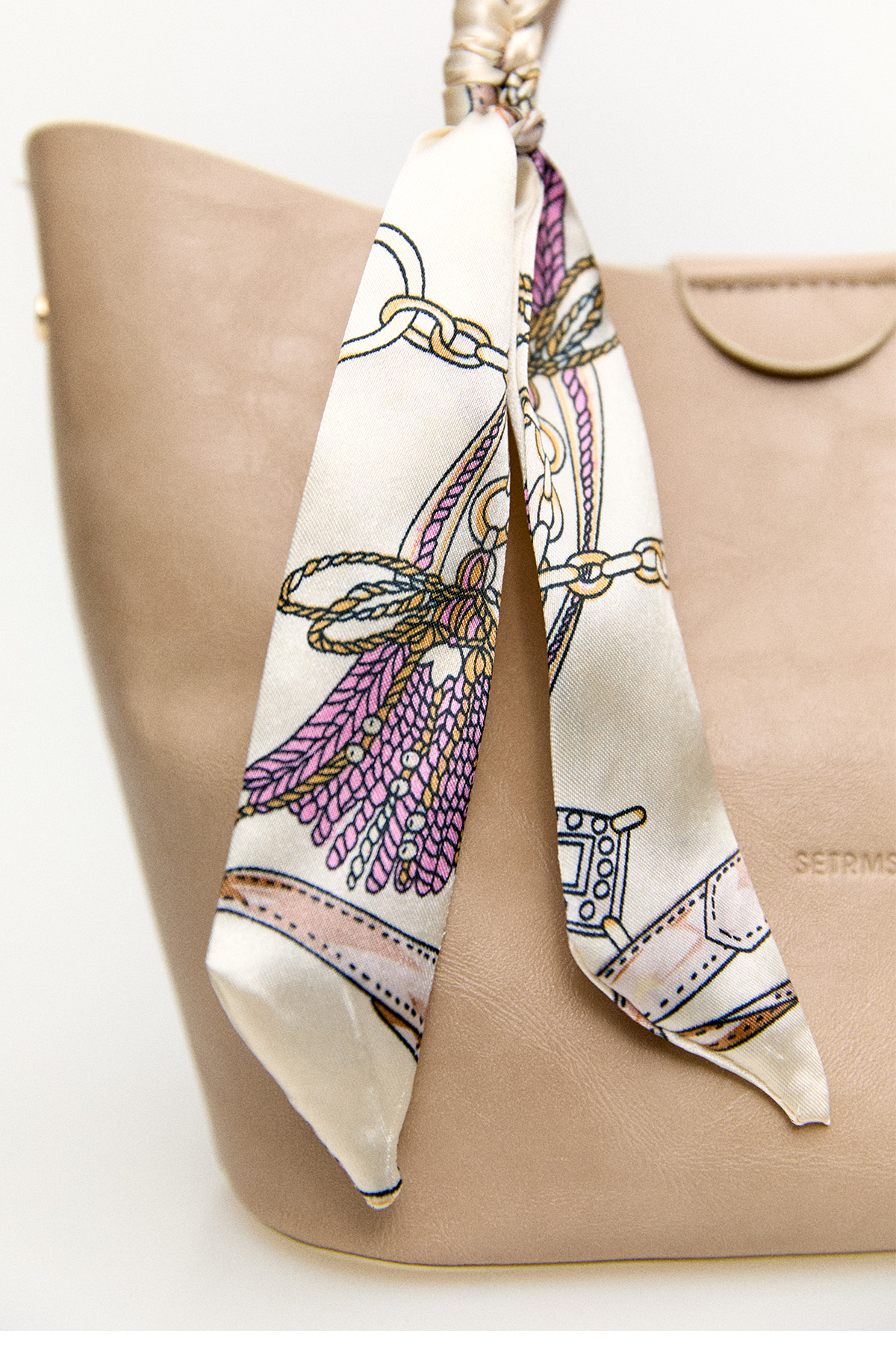 Fularlı Deri Askılı Geniş Çanta, Tesettür Giyim