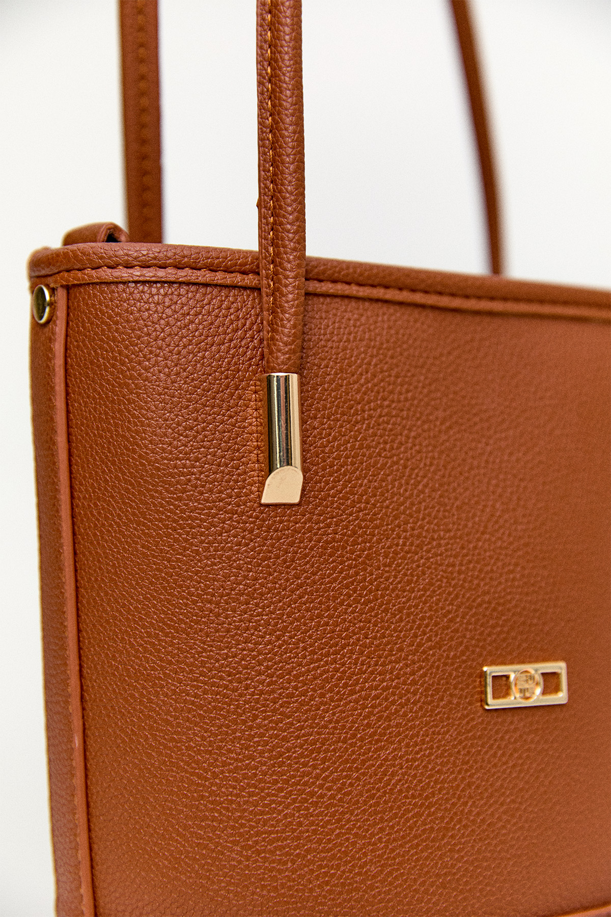 Deri Askılı Kova Çanta, Tesettür Giyim