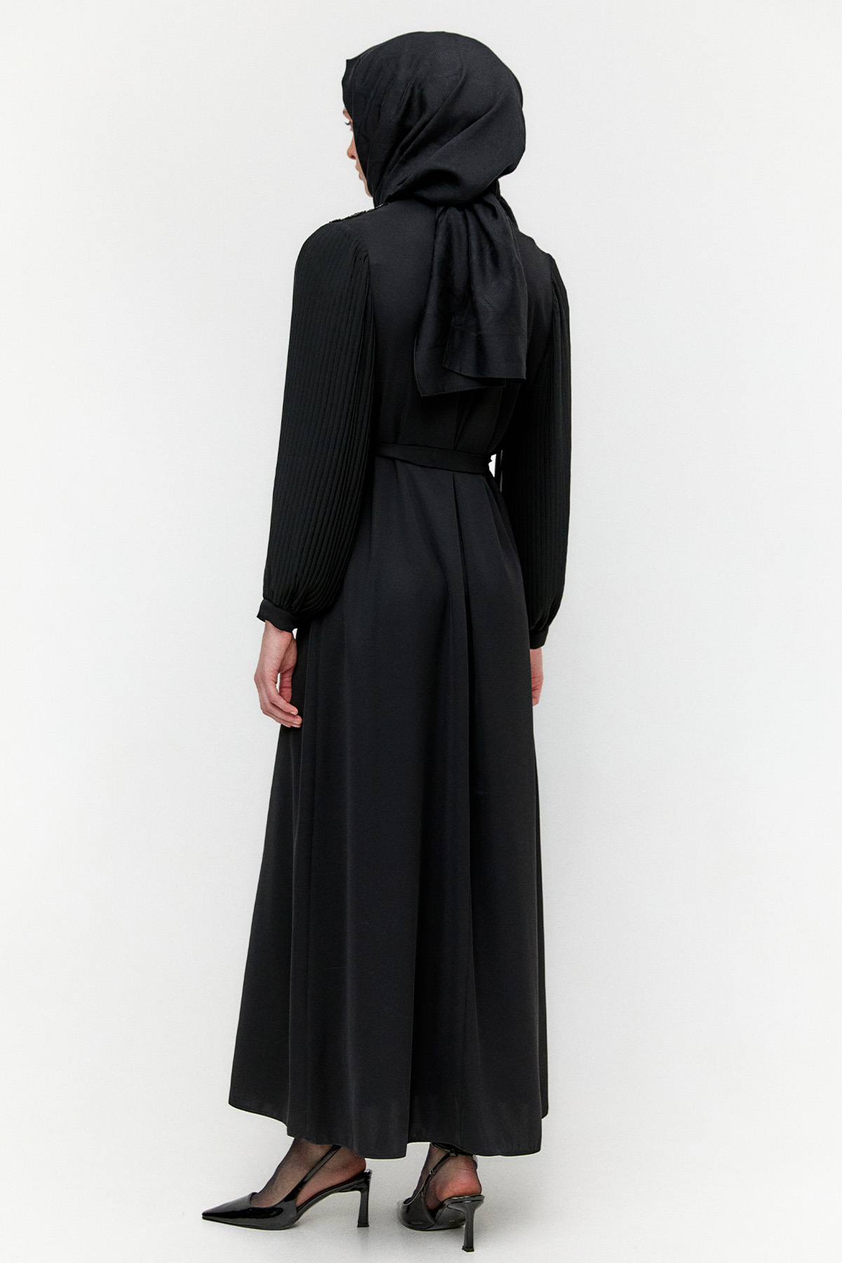 Piliseli Yaprak Motifli Elbise, Tesettür Giyim