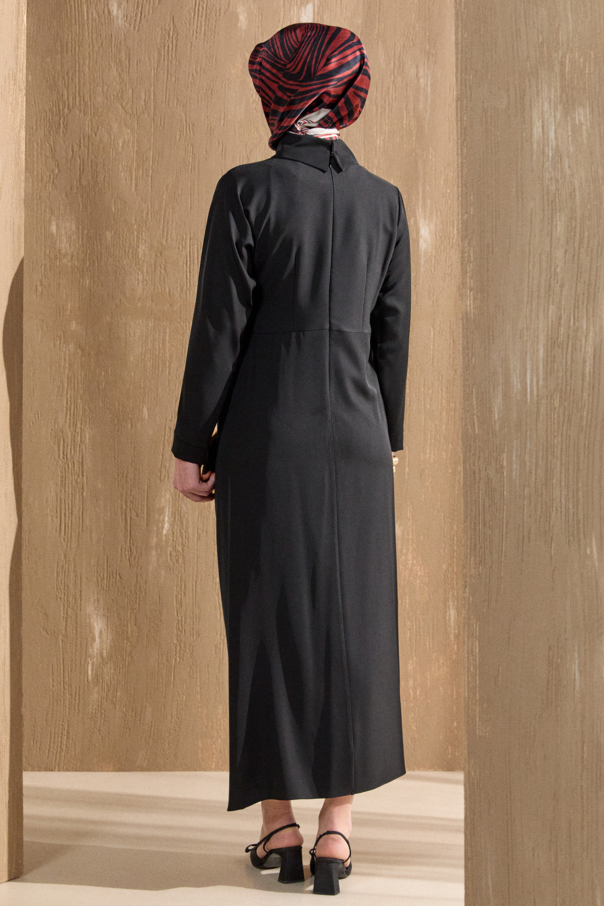 Asimetrik Drapeli Krep Elbise, Tesettür Giyim