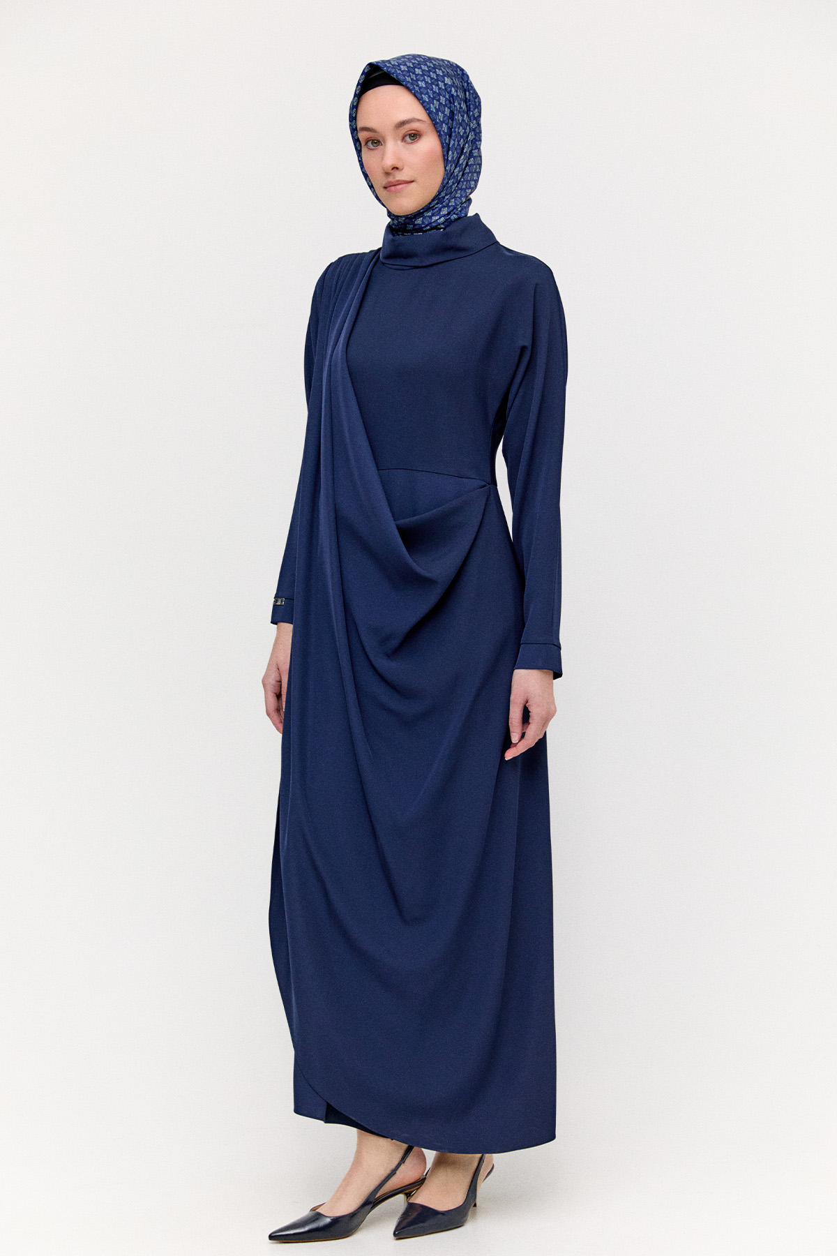 Asimetrik Drapeli Krep Elbise, Tesettür Giyim