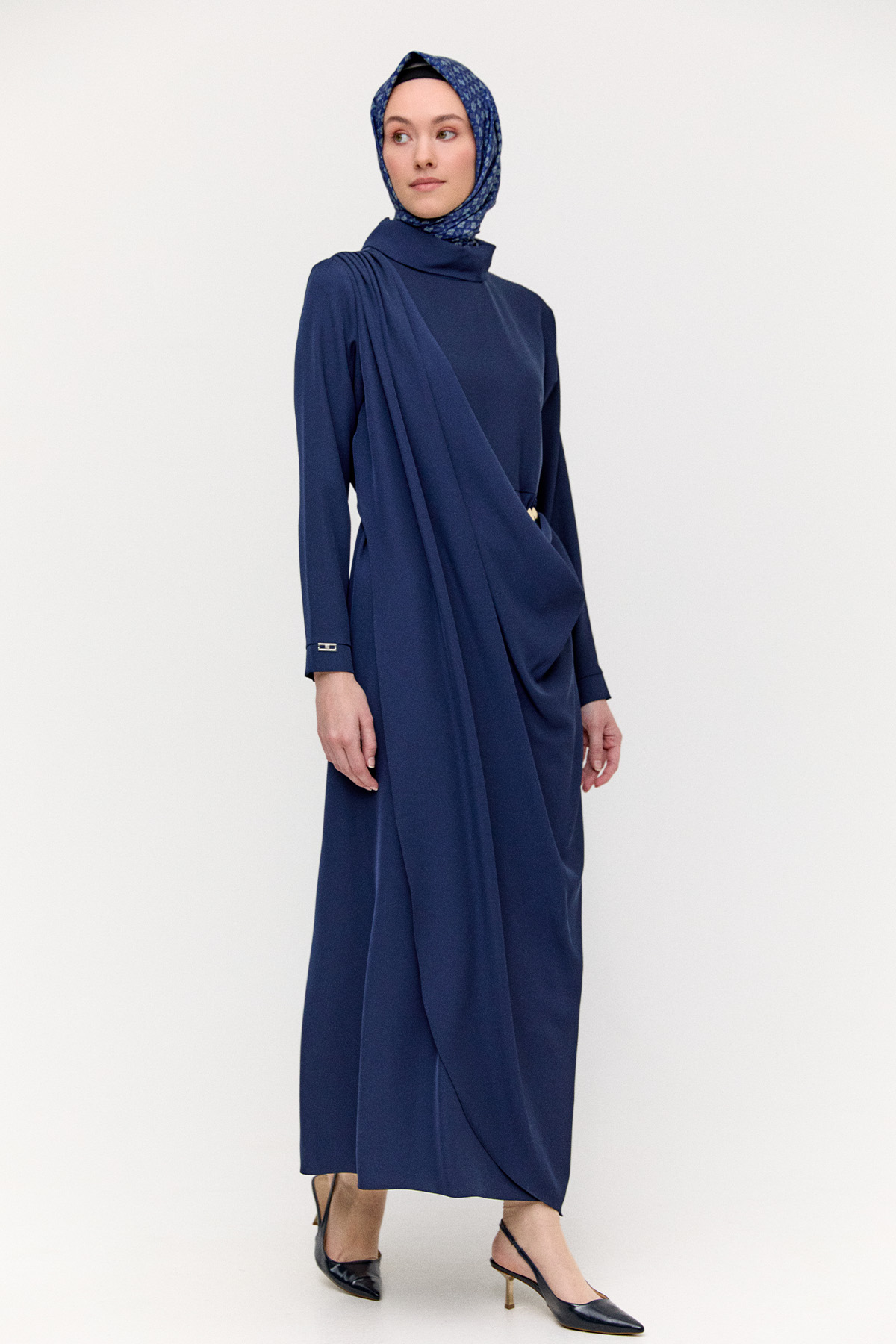 Asimetrik Drapeli Krep Elbise, Tesettür Giyim