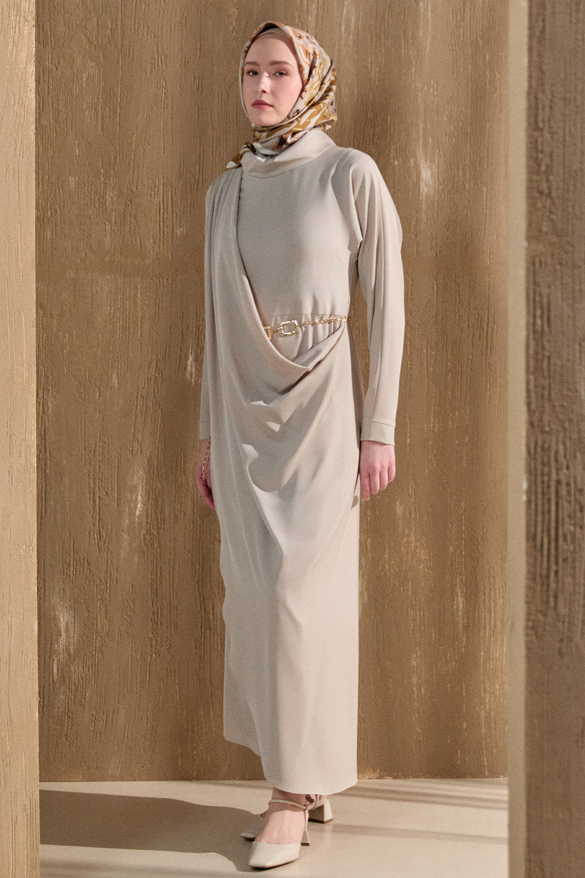 Asimetrik Drapeli Krep Elbise, Tesettür Giyim