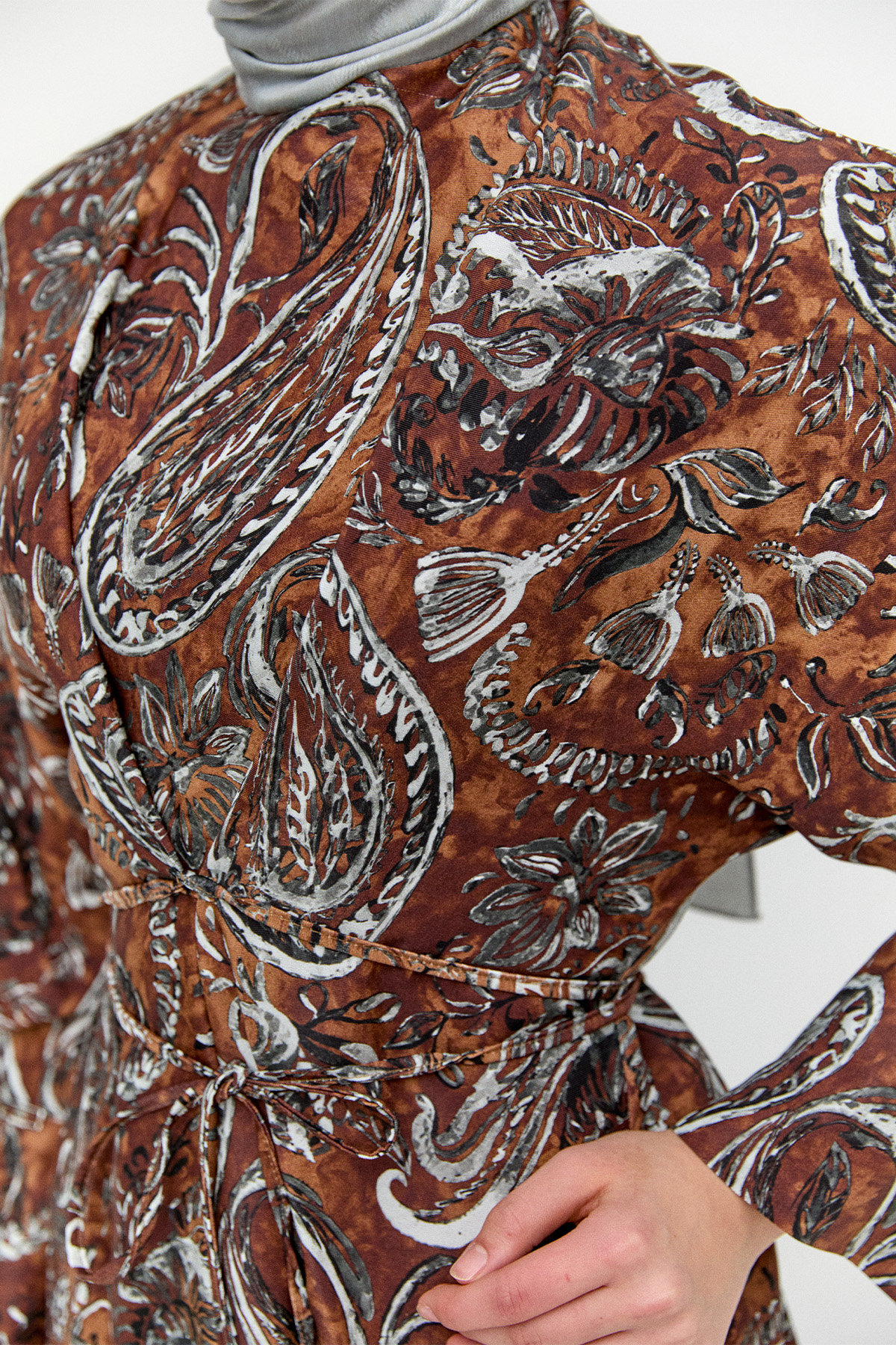 Etnik Desenli Elbise, Tesettür Giyim