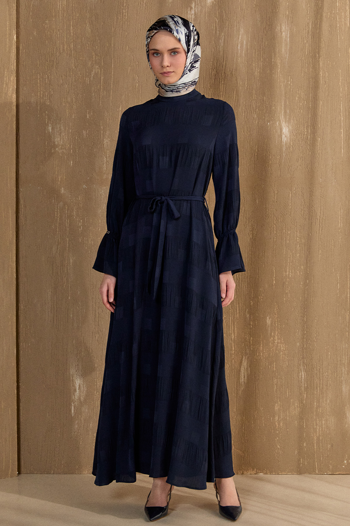 Kare Desenli Kuşaklı Elbise, Tesettür Giyim