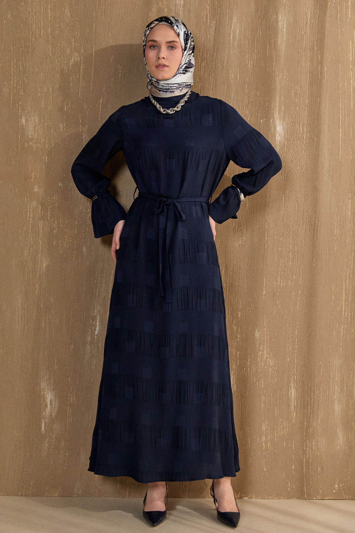 Kare Desenli Kuşaklı Elbise, Tesettür Giyim