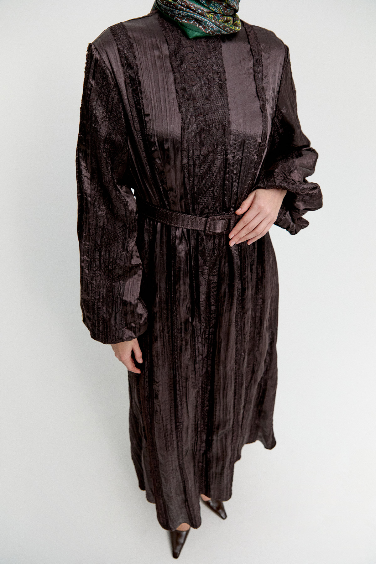 Dantel Motifli Jakarlı Elbise, Tesettür Giyim