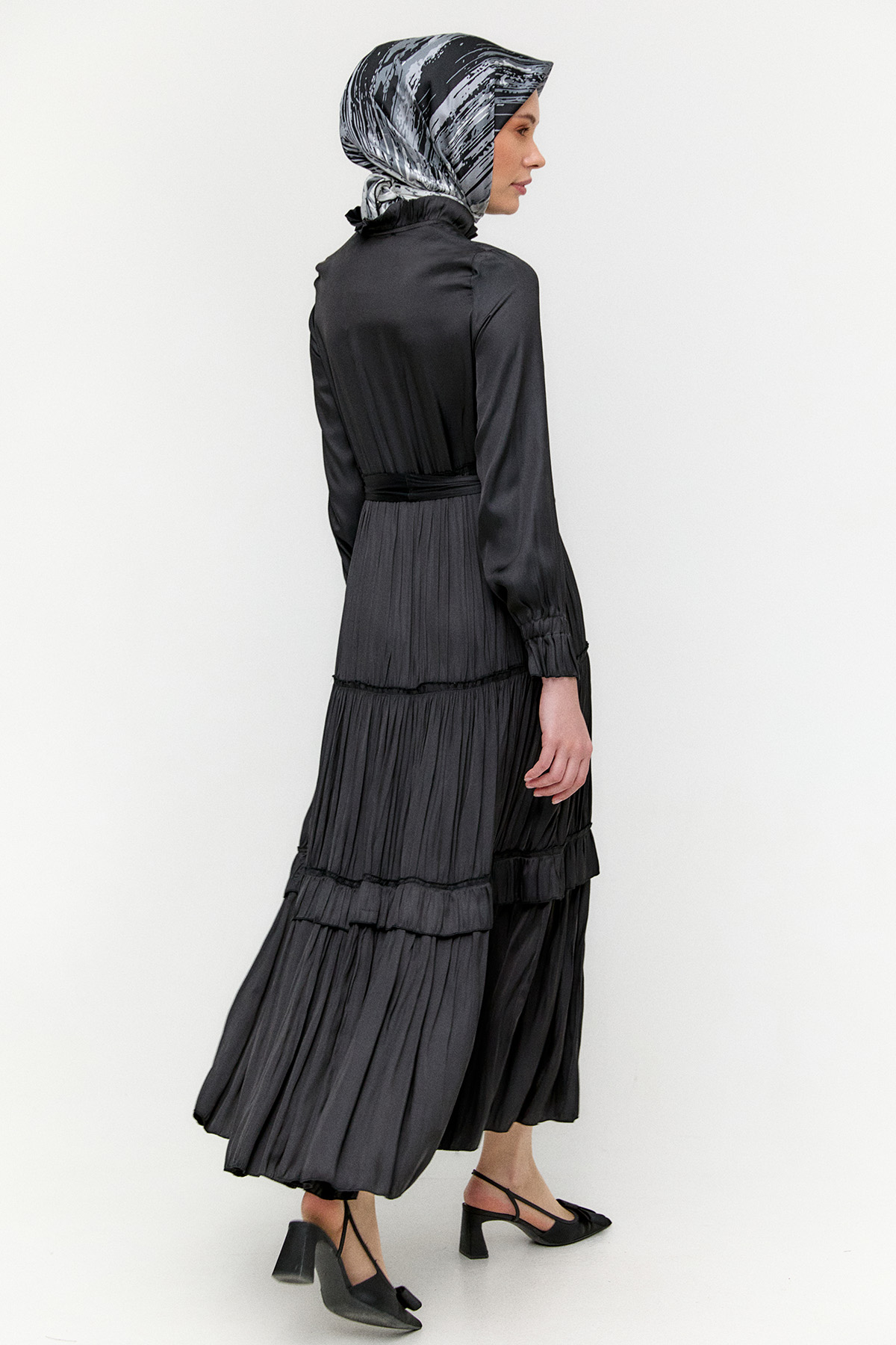 Büzgülü Saten Elbise, Tesettür Giyim