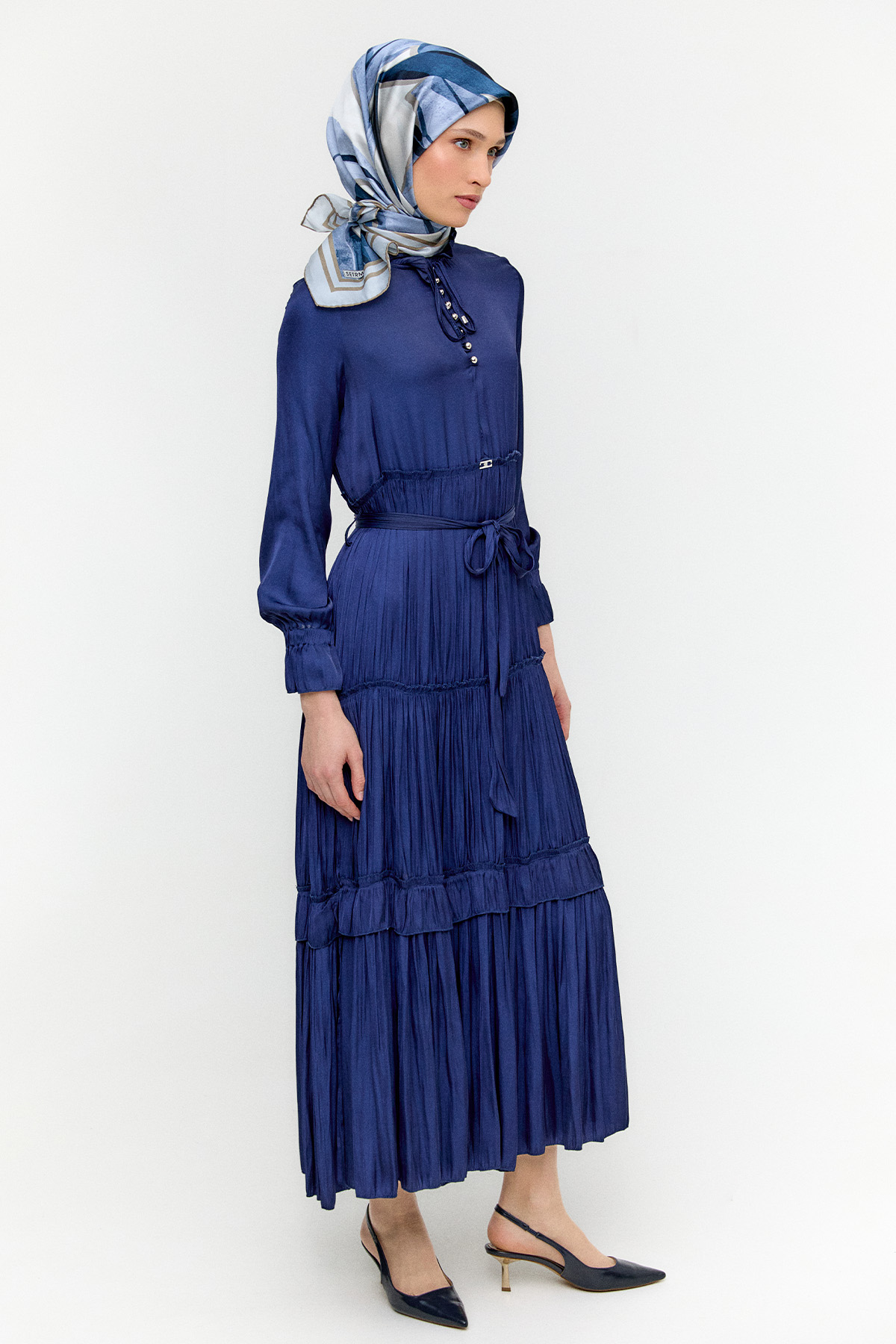 Büzgülü Saten Elbise, Tesettür Giyim