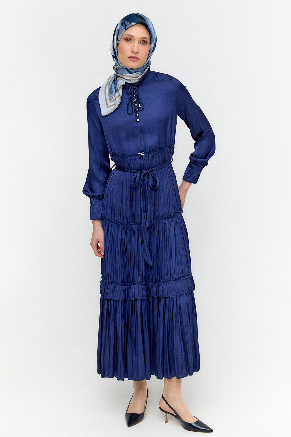 Büzgülü Saten Elbise, Tesettür Giyim