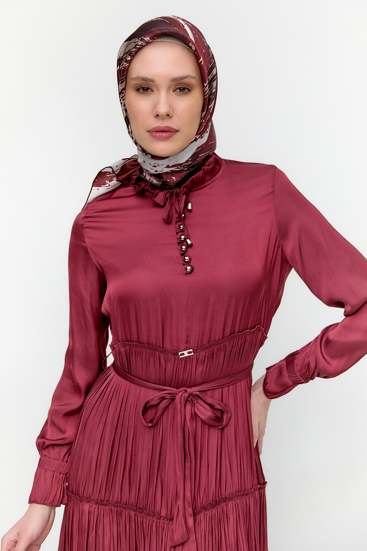Büzgülü Saten Elbise, Tesettür Giyim