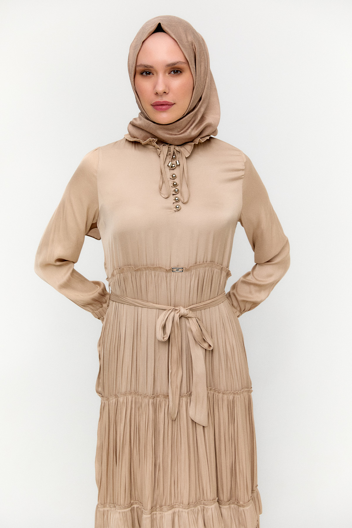 Büzgülü Saten Elbise, Tesettür Giyim