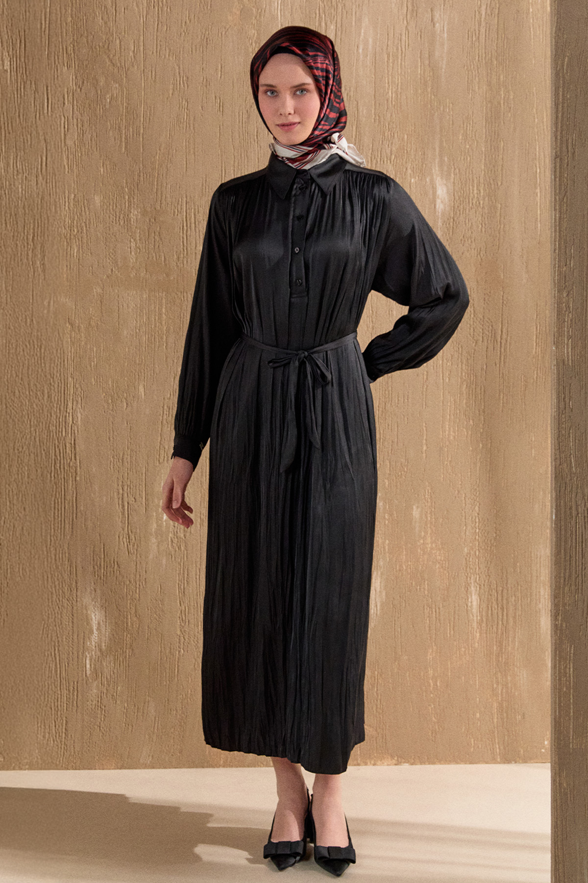 Kırışık Efektli Kuşaklı Elbise, Tesettür Giyim