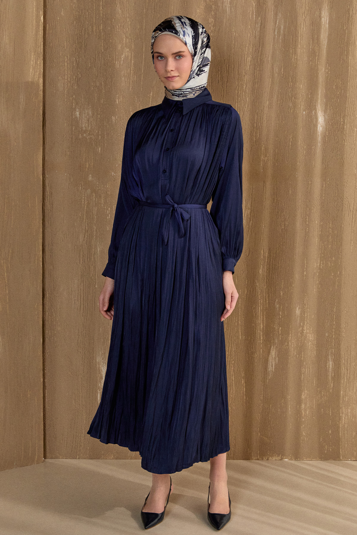 Kırışık Efektli Kuşaklı Elbise, Tesettür Giyim