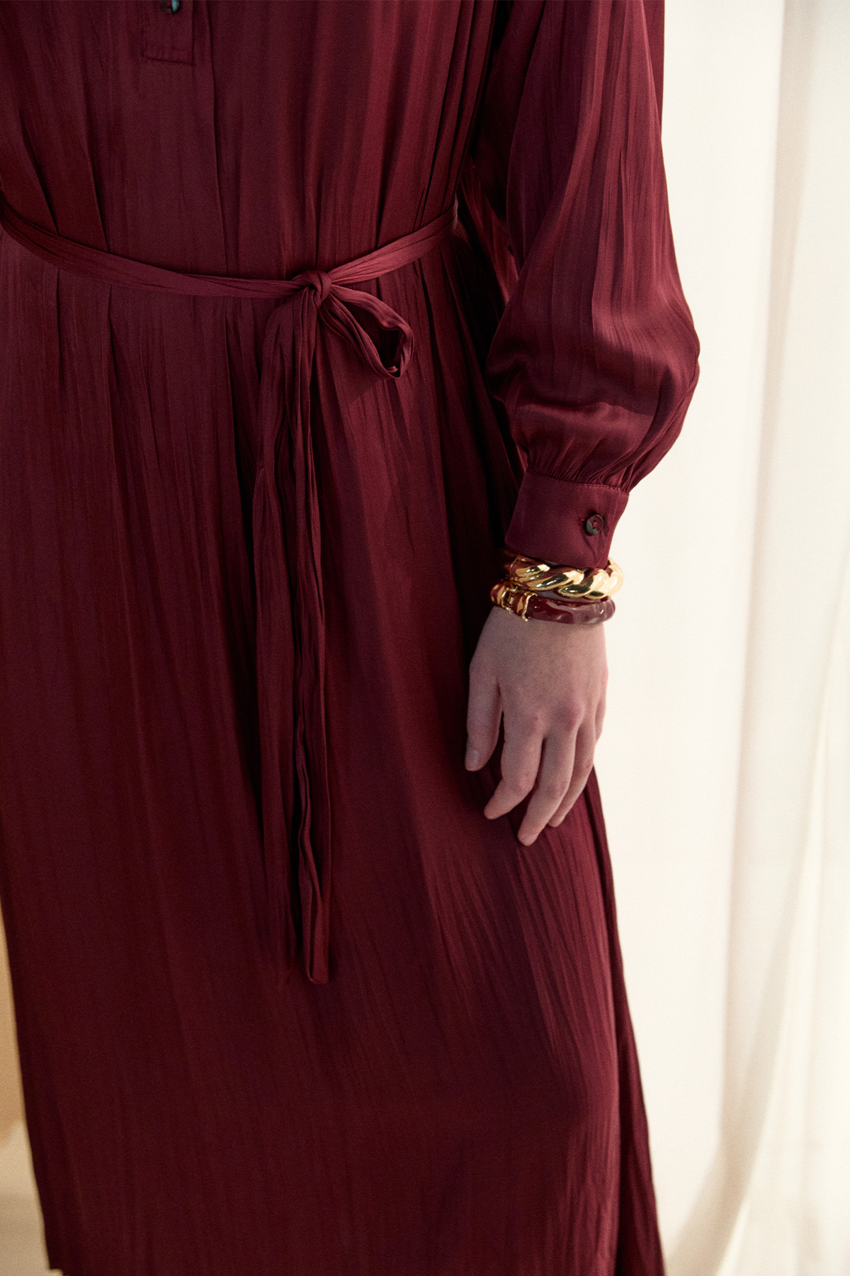 Kırışık Efektli Kuşaklı Elbise, Tesettür Giyim