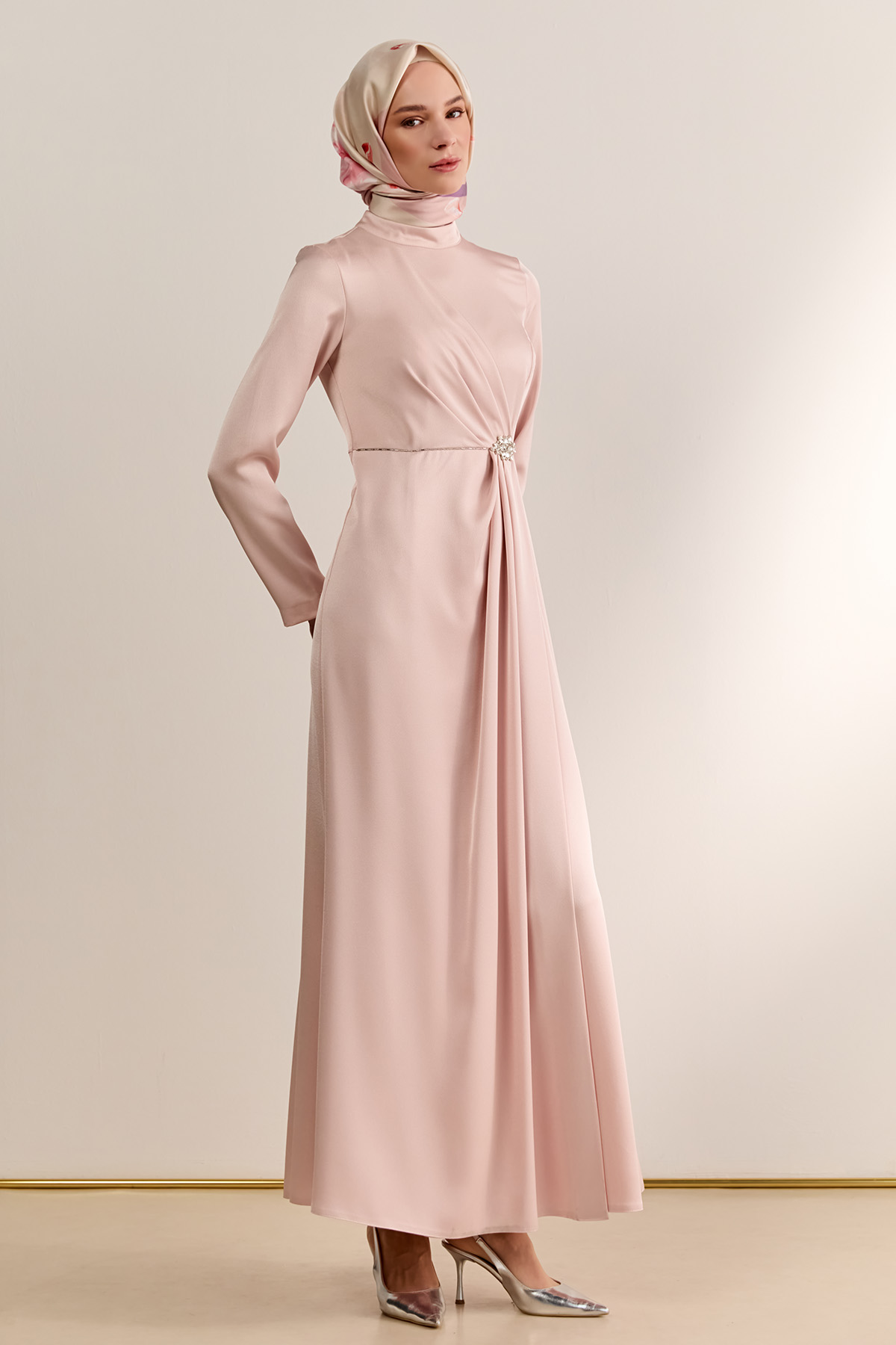 Drapeli Taşlı Saten Elbise, Tesettür Giyim