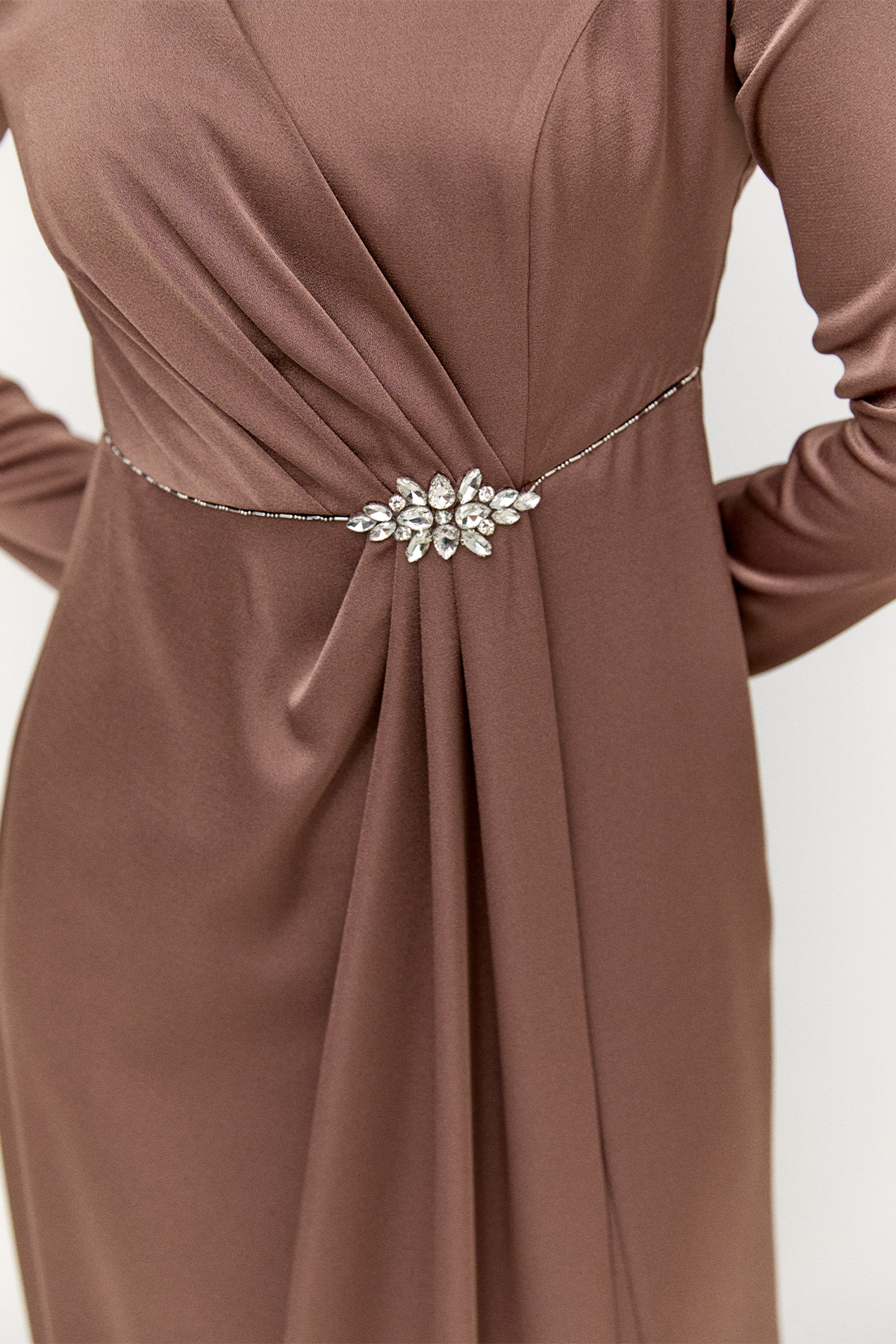 Drapeli Taşlı Saten Elbise, Tesettür Giyim