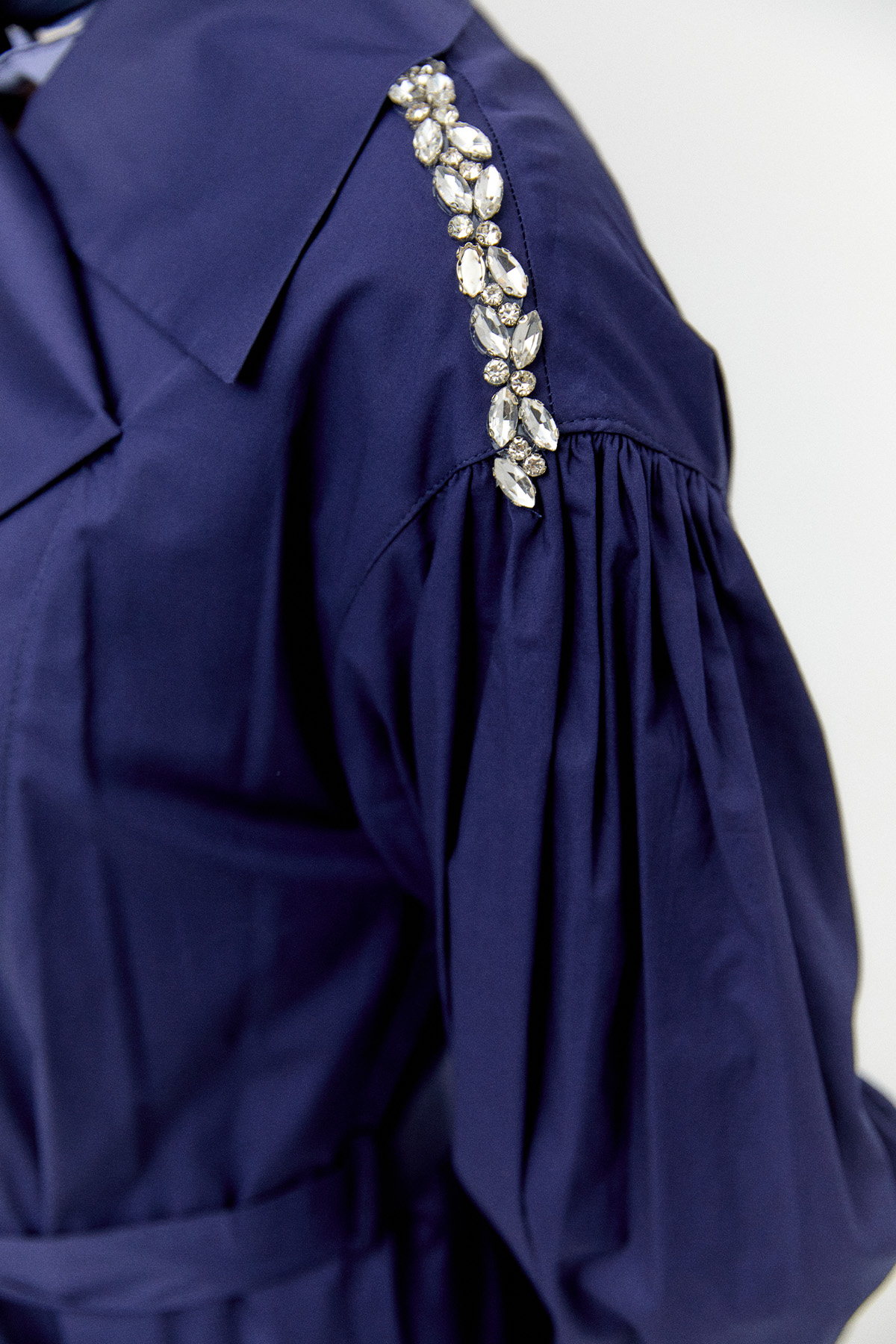 Mendil Yakalı Kuşaklı Pamuk Elbise, Tesettür Giyim