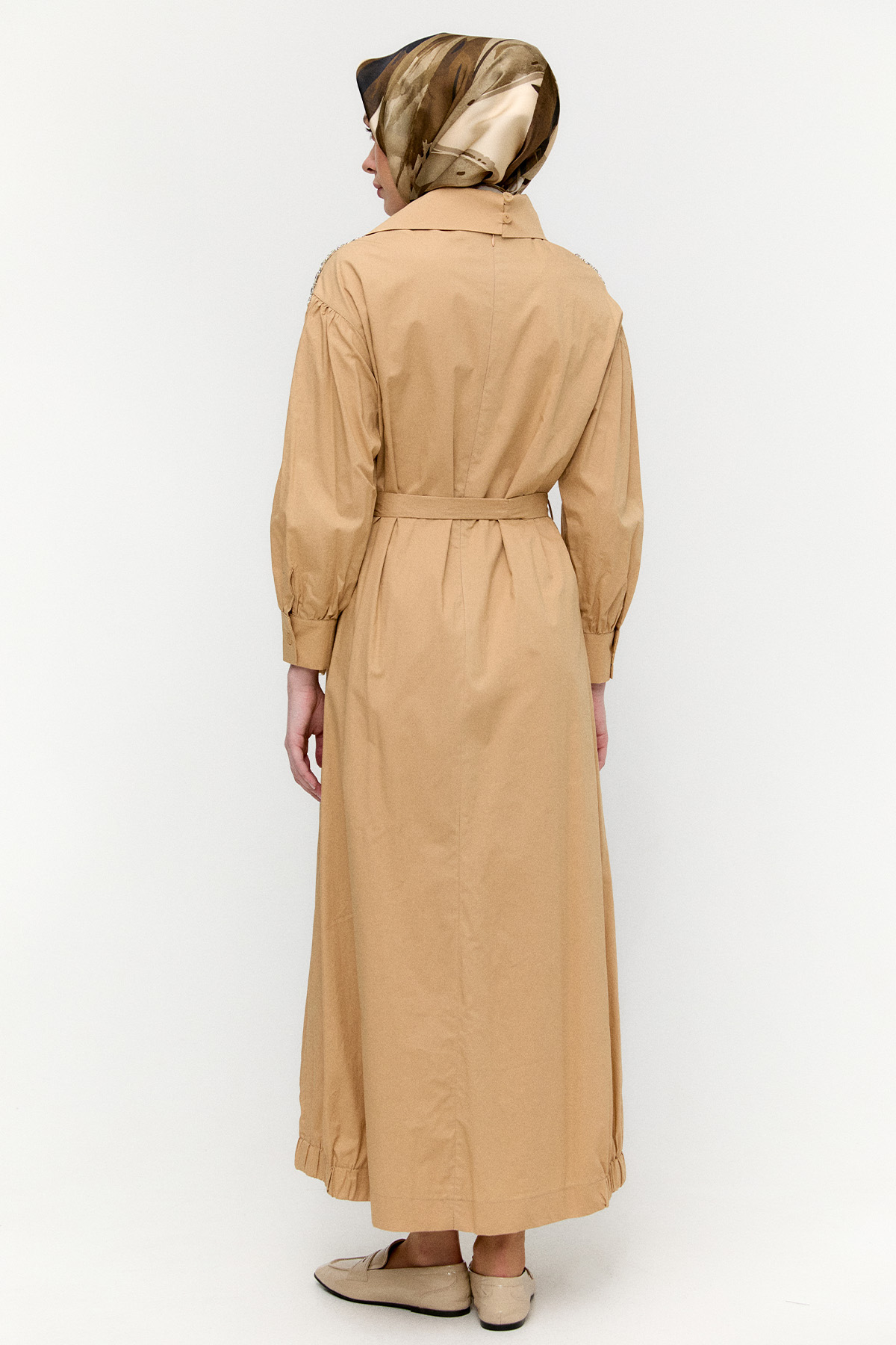 Mendil Yakalı Kuşaklı Pamuk Elbise, Tesettür Giyim