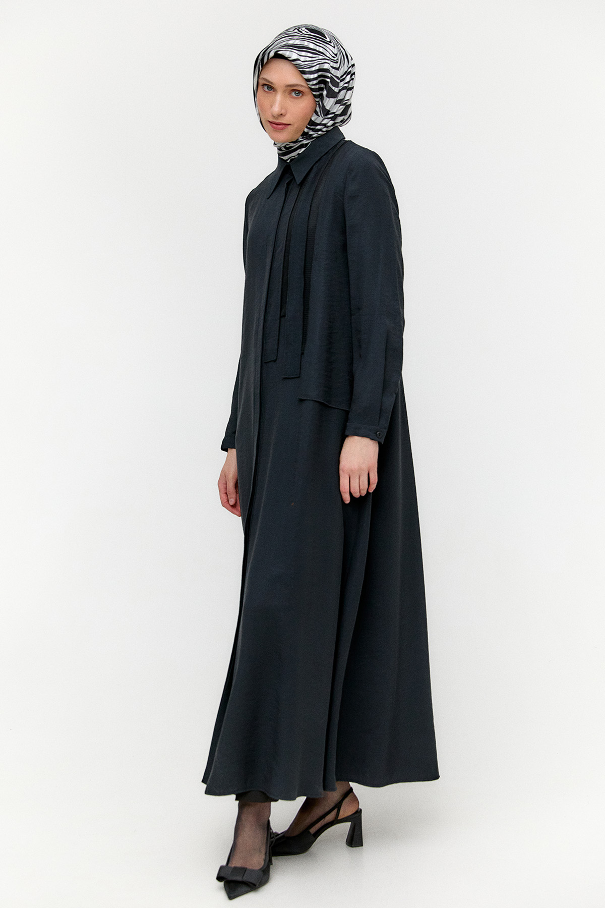 Mendil Yakalı Kuşaklı Pamuk Elbise, Tesettür Giyim