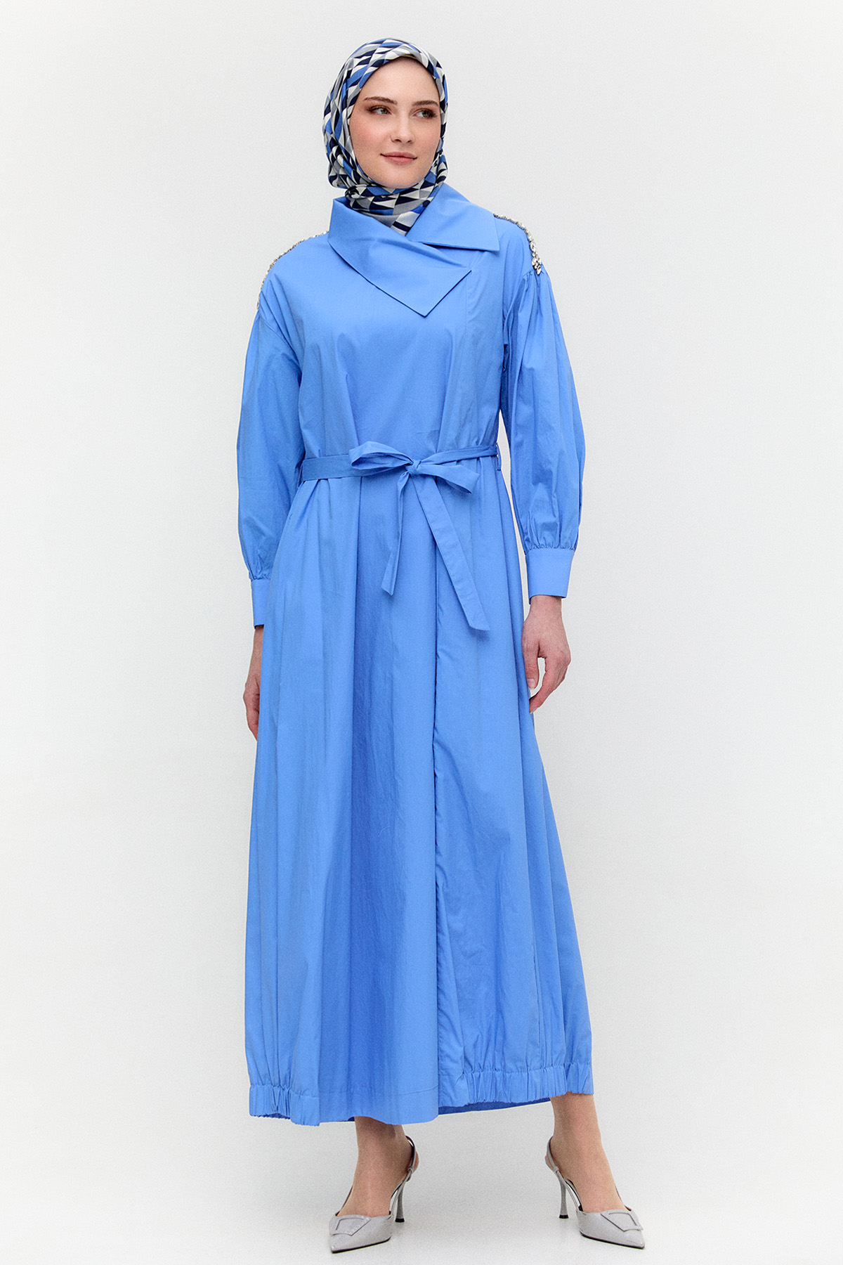 Mendil Yakalı Kuşaklı Pamuk Elbise, Tesettür Giyim