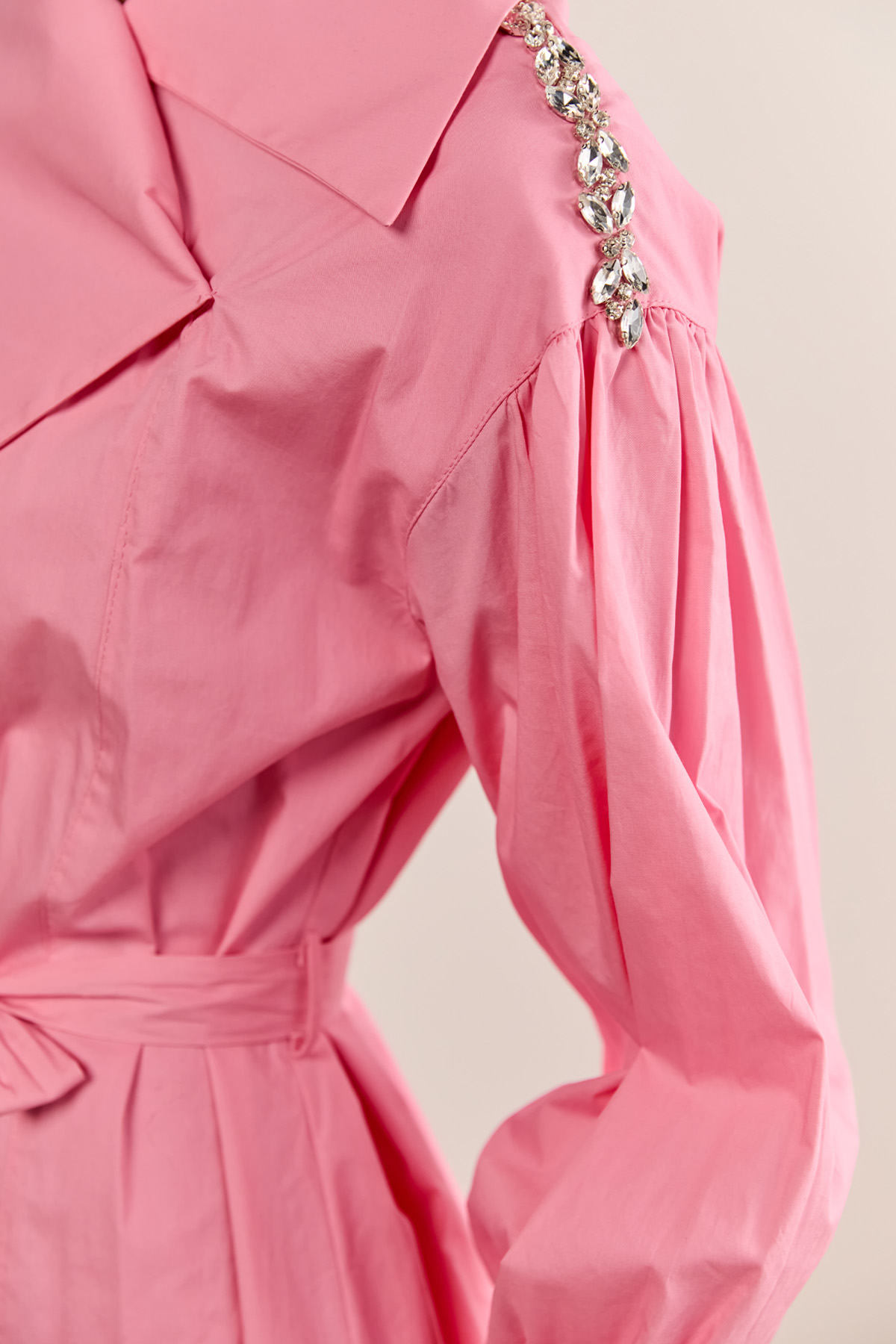 Mendil Yakalı Kuşaklı Pamuk Elbise, Tesettür Giyim