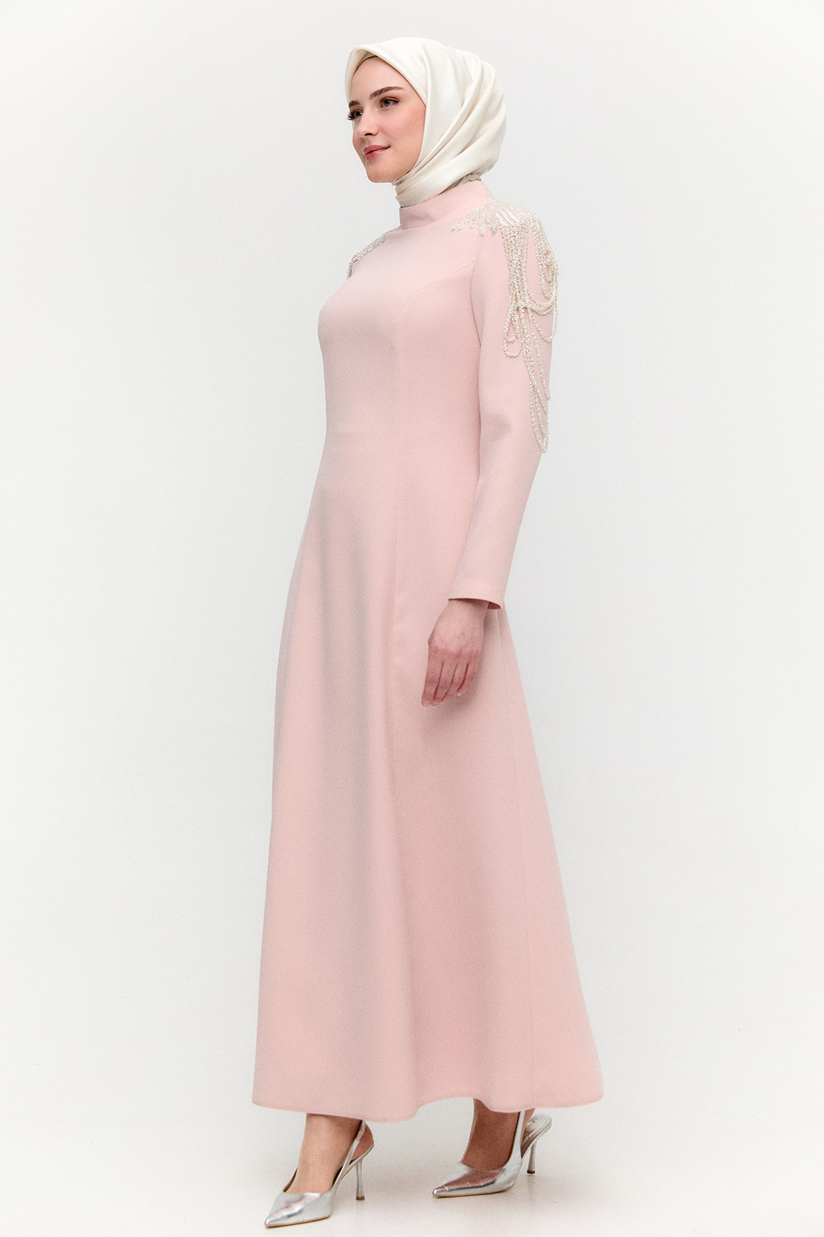 Omuzları İşlemeli Davet Elbise, Tesettür Giyim