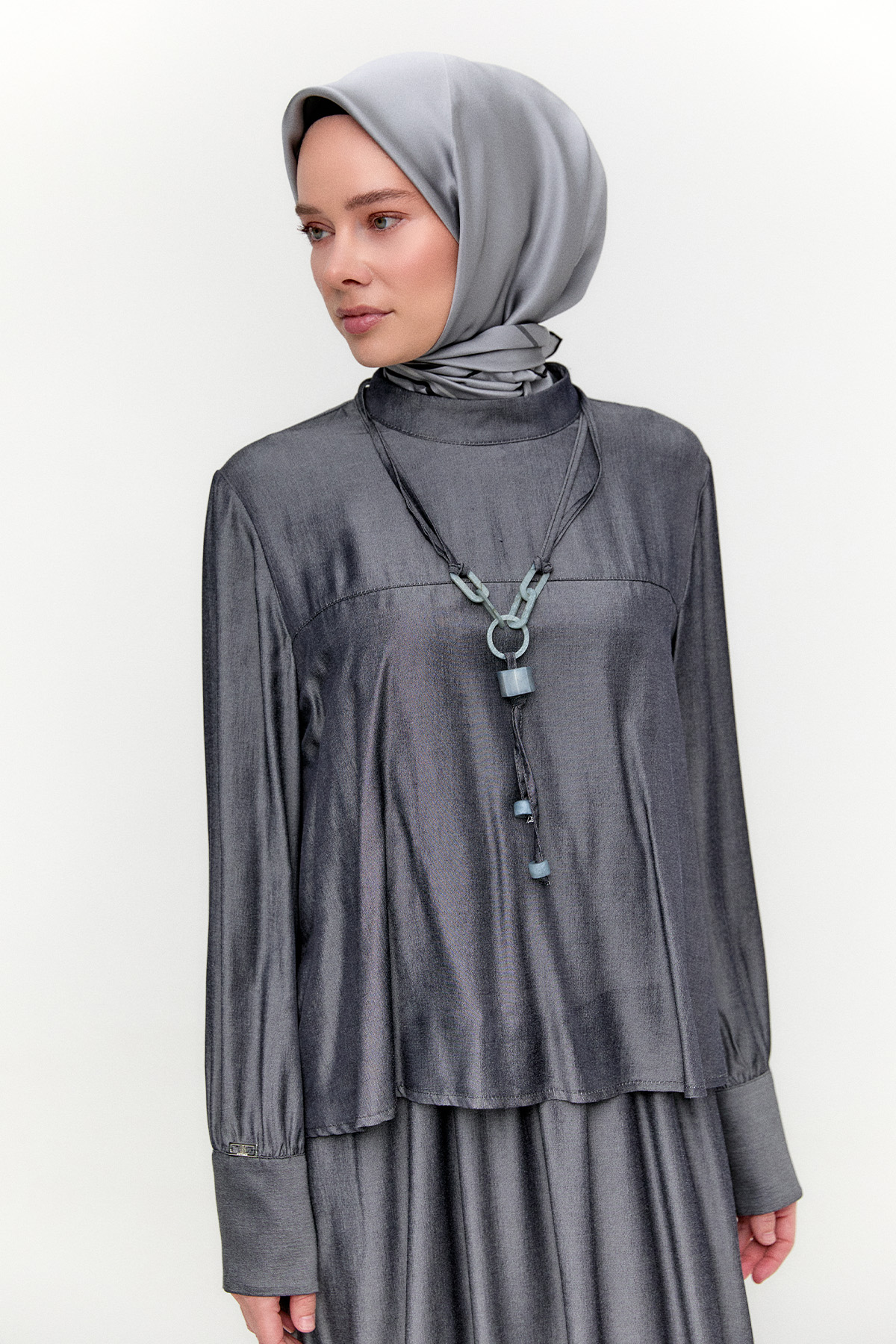 Kolyeli Rüzgarlıklı Lyocell Elbise, Tesettür Giyim