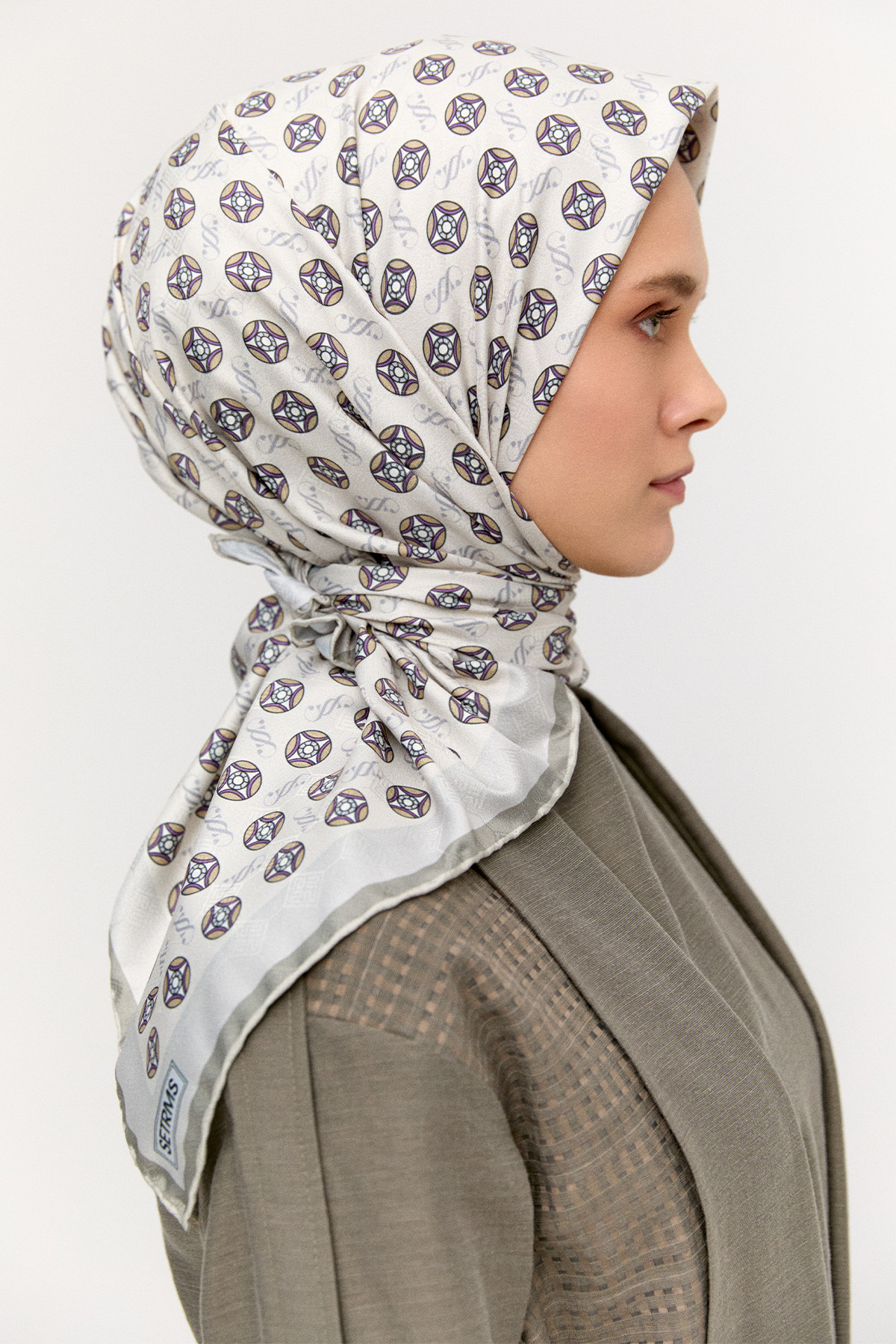 Yuvarlak Desenli Eşarp, Tesettür Giyim