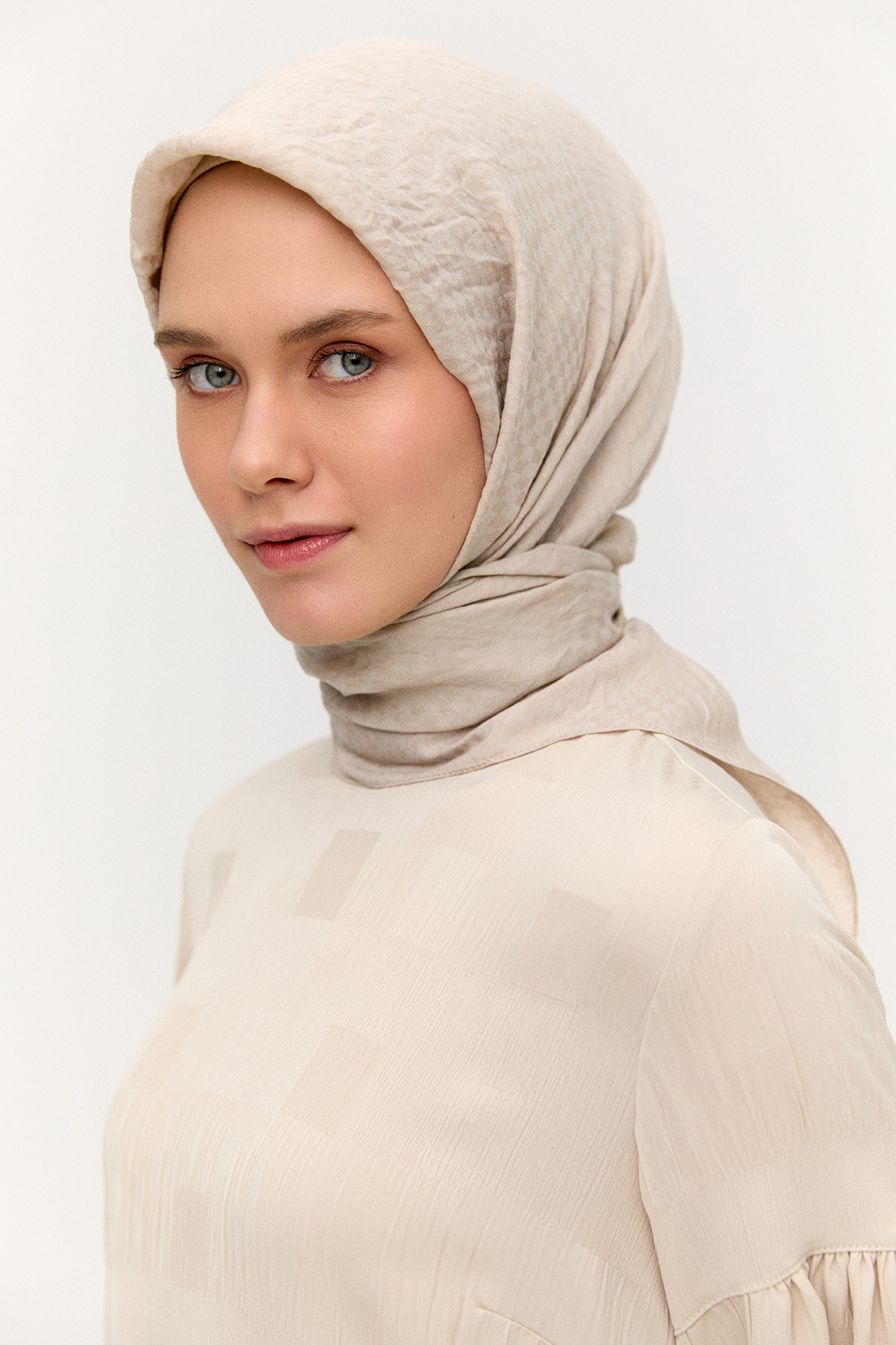 Kare Desenli Viskon Eşarp, Tesettür Giyim